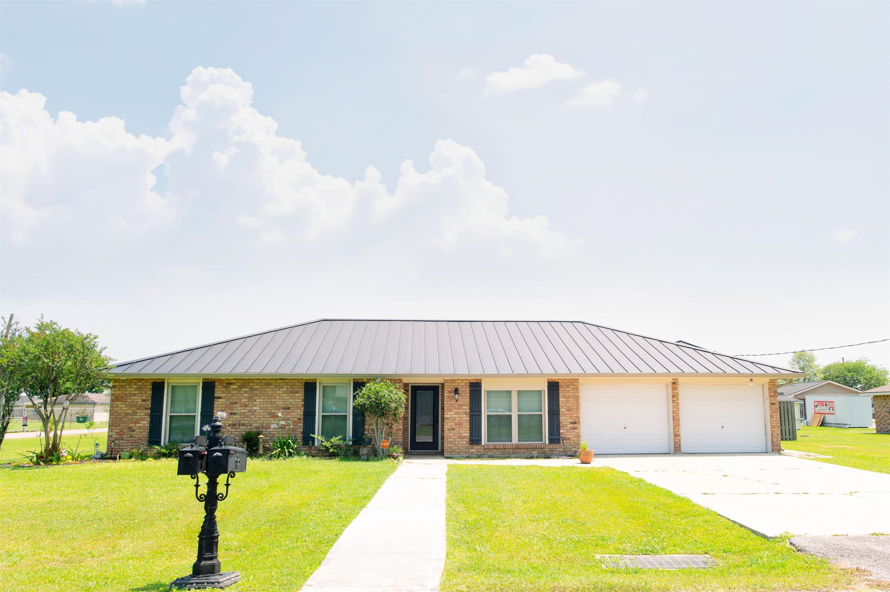 801 Hyland Drive — photo