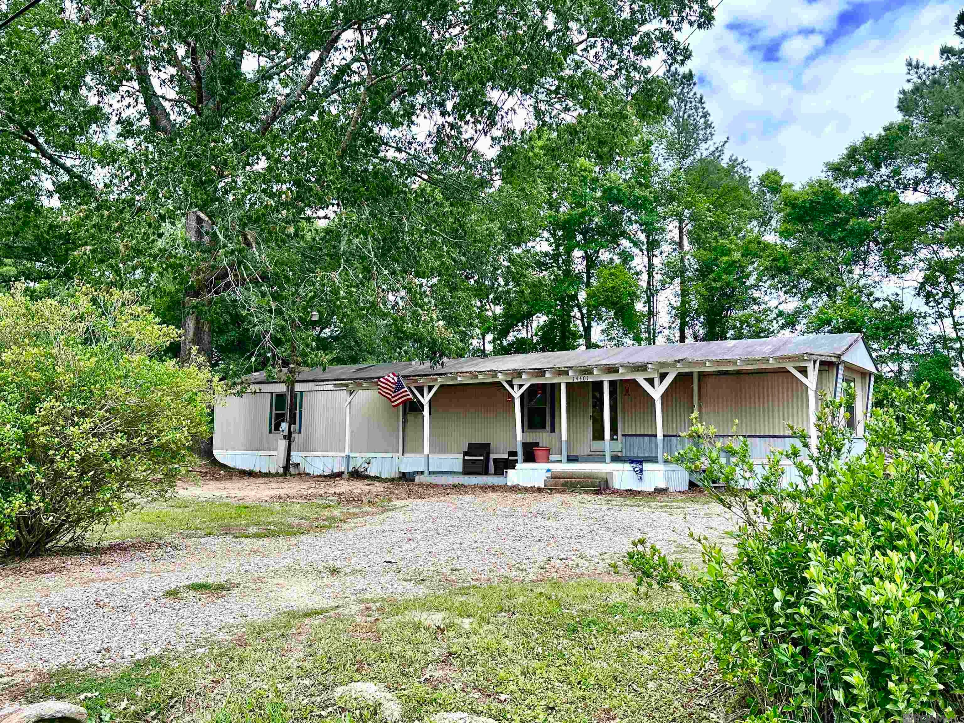 14401 Pine Park Dr — photo