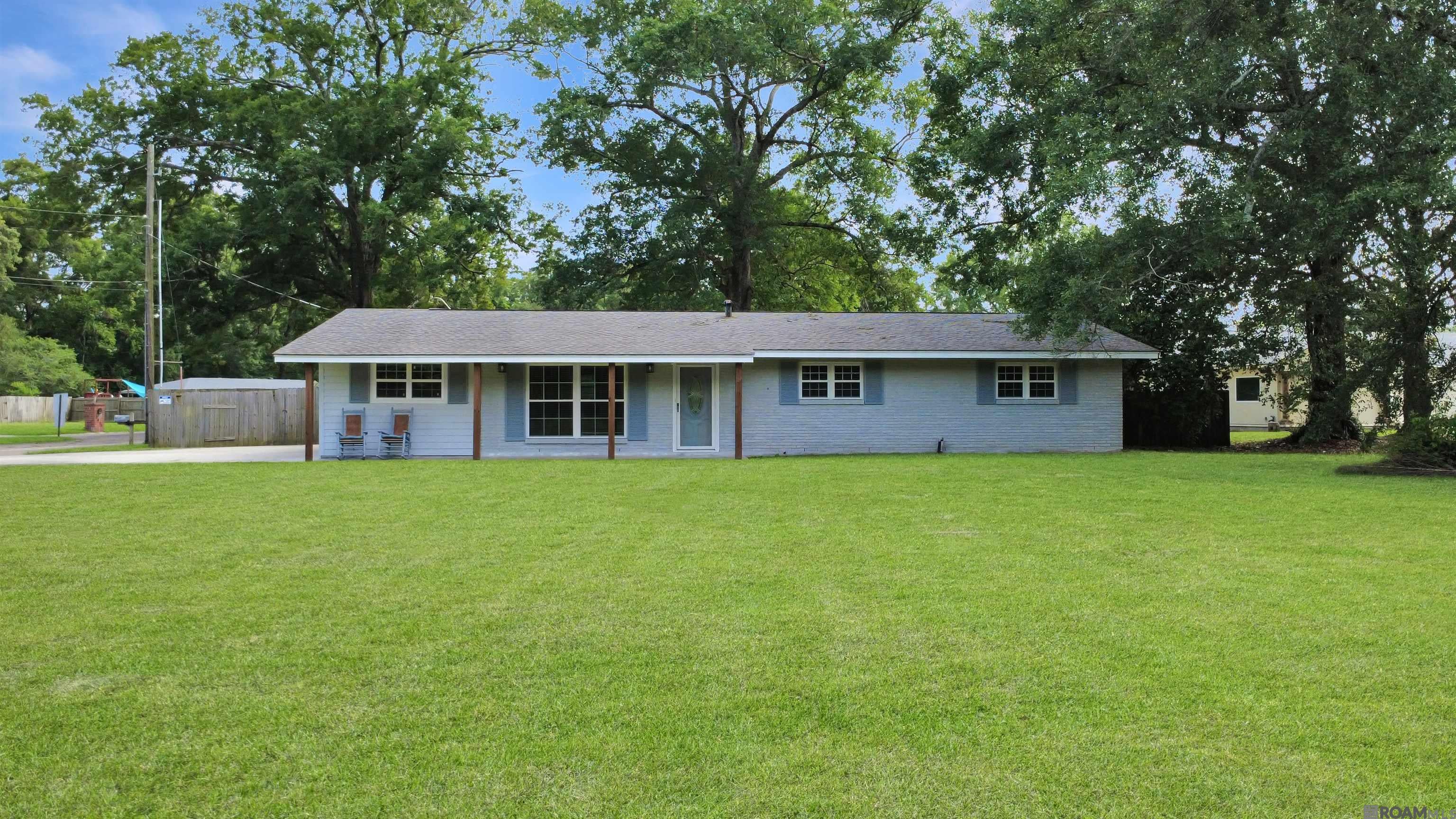 2411 Chantulane Ave — photo