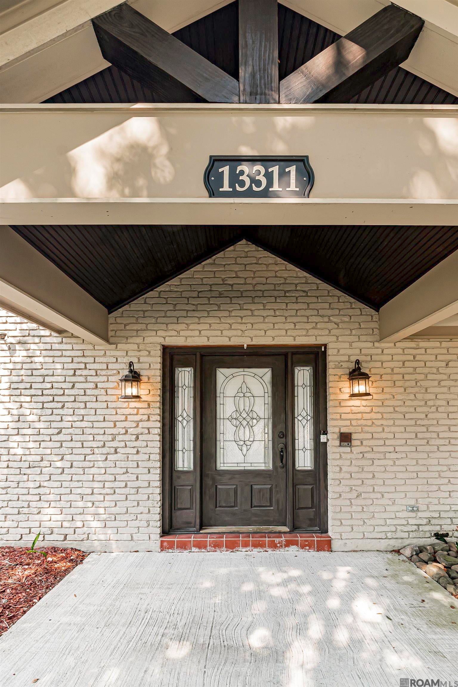 13311 Alba Dr — photo