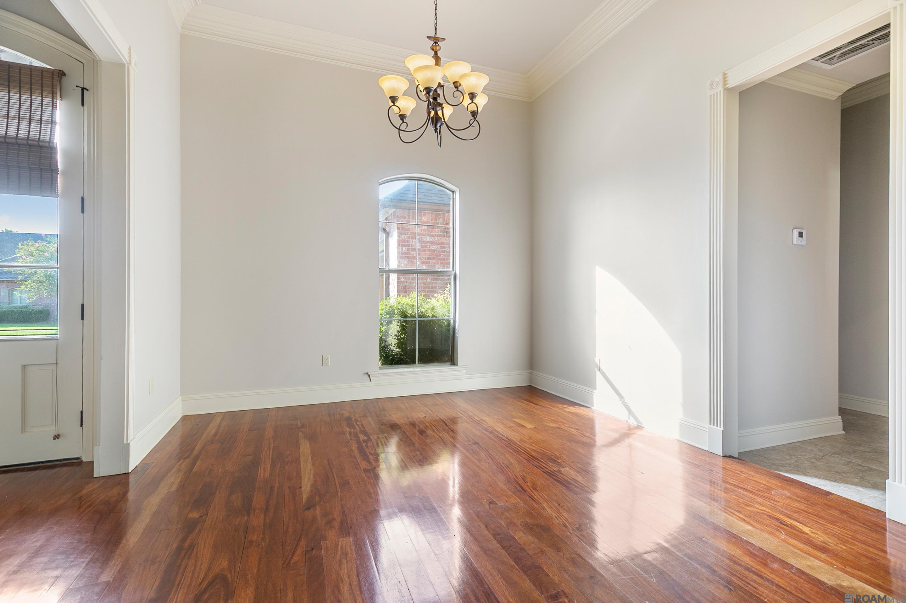 9040 Spring Grove Drive, Baton Rouge, LA 70809 — photo 2