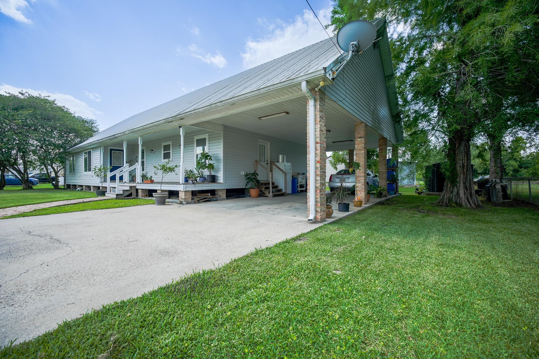 113 Lawes Street — photo