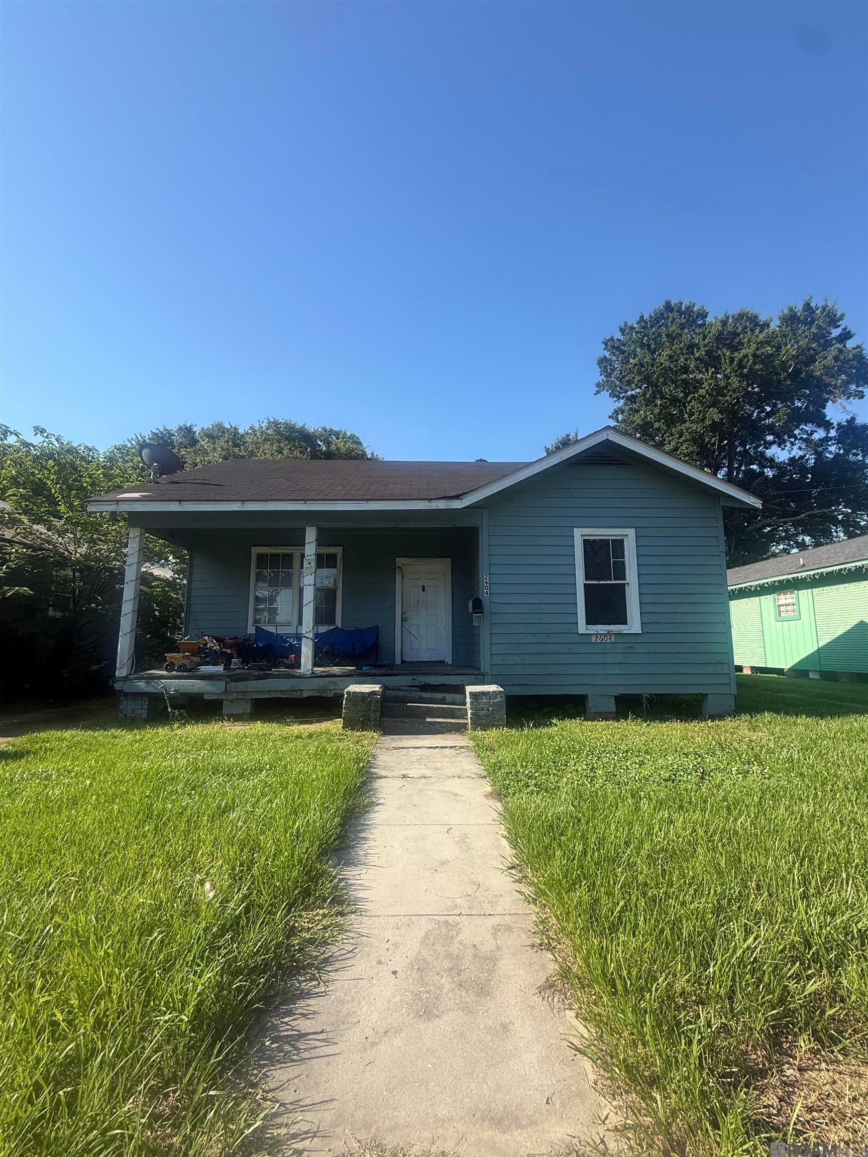 2604 Hollywood St — photo