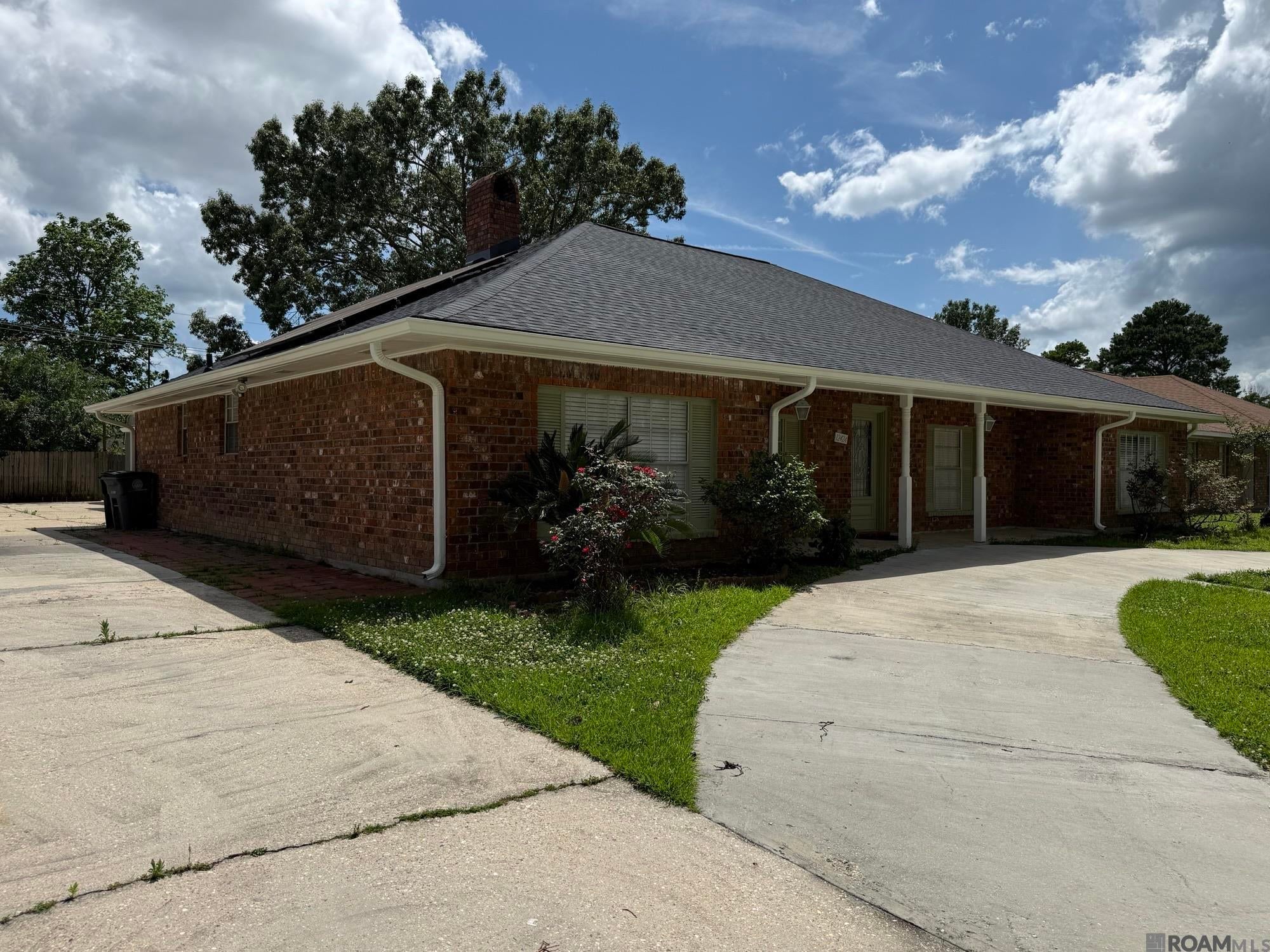 12424 Parkmeadow Dr — photo