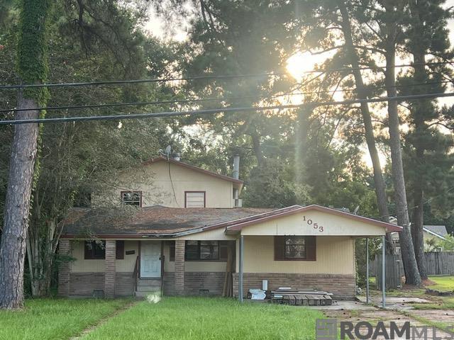 1053 Green Oak Dr — photo
