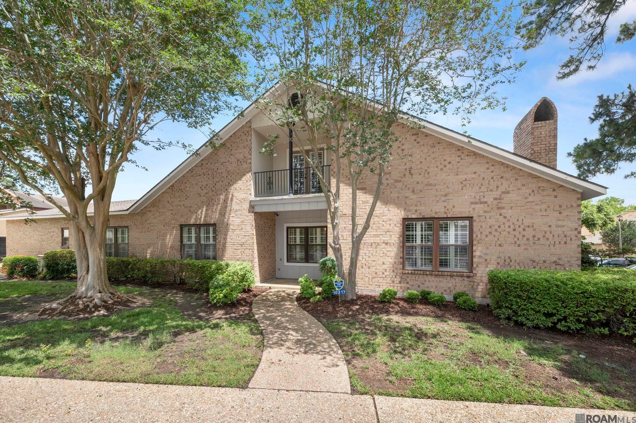 10217 Runnymede Ave — photo