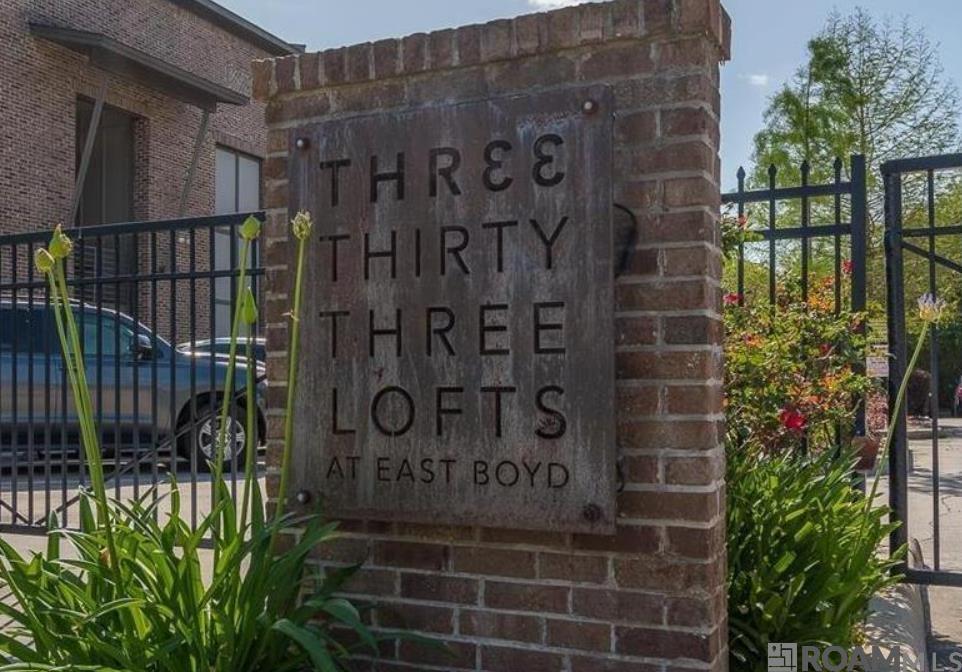333 E Boyd Dr #17 — photo