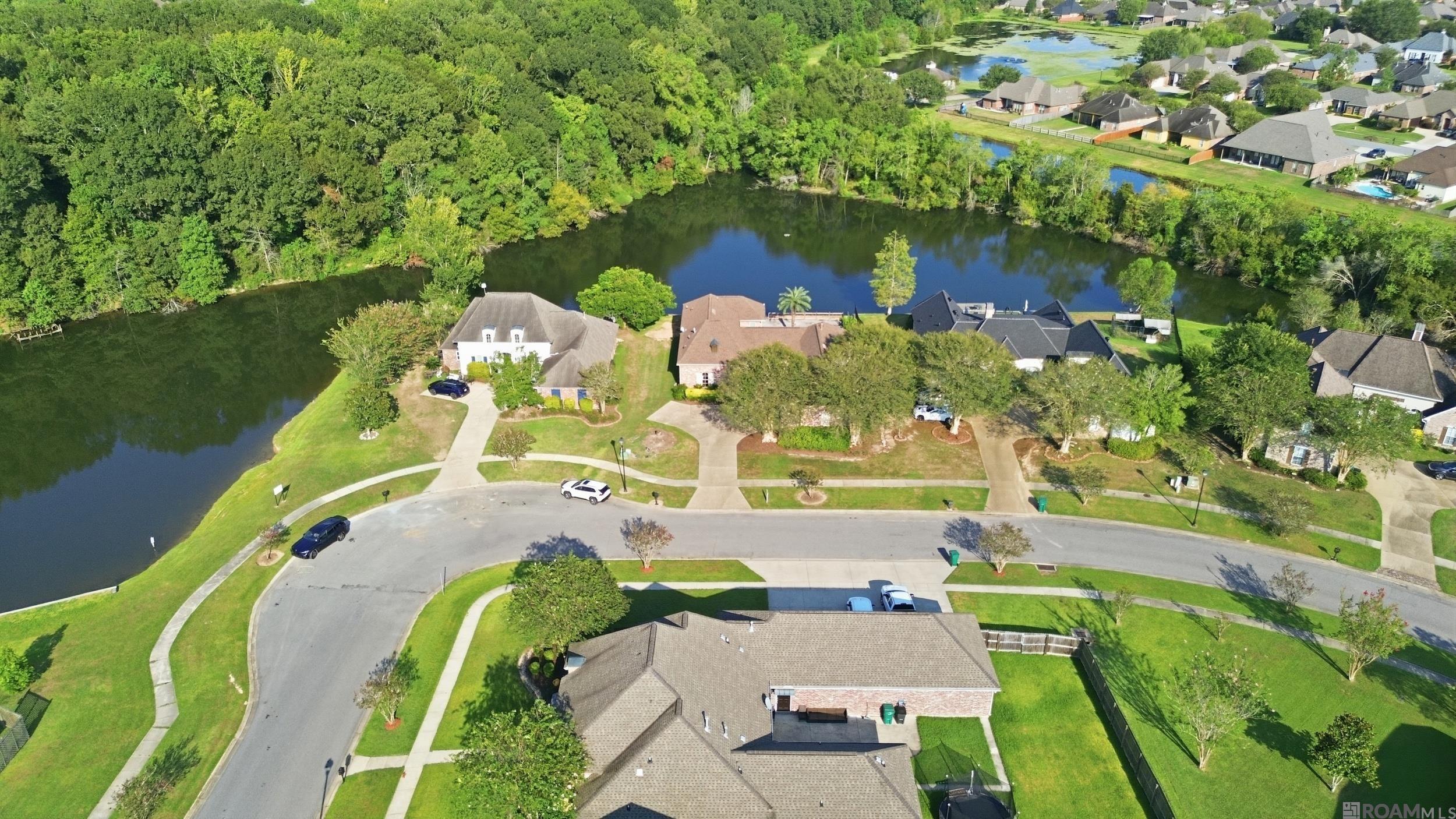 4116 Lake Pointe Ave — photo