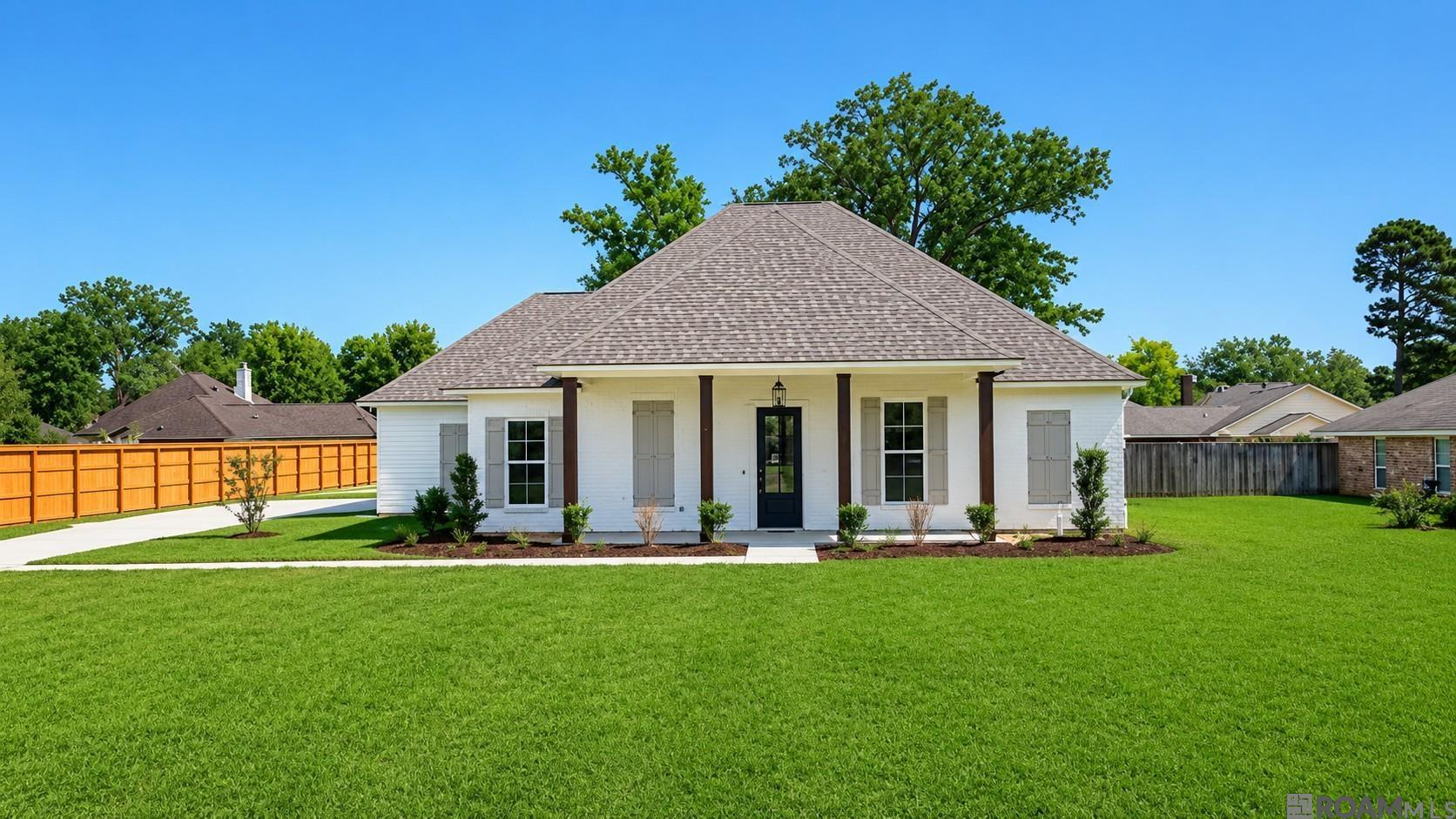 15952 J Baughman Aly — photo