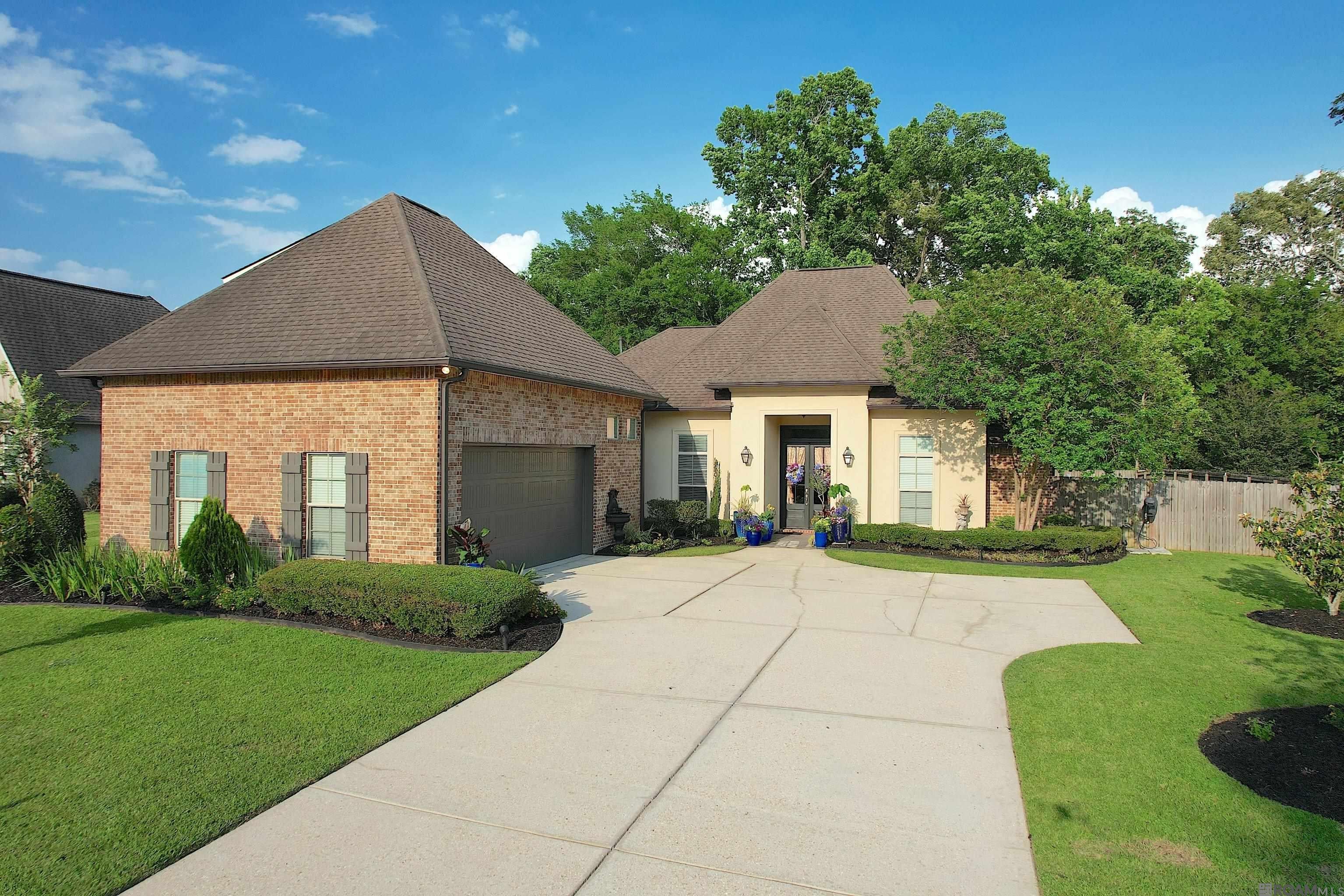 16012 Magnolia Trace Pkwy — photo