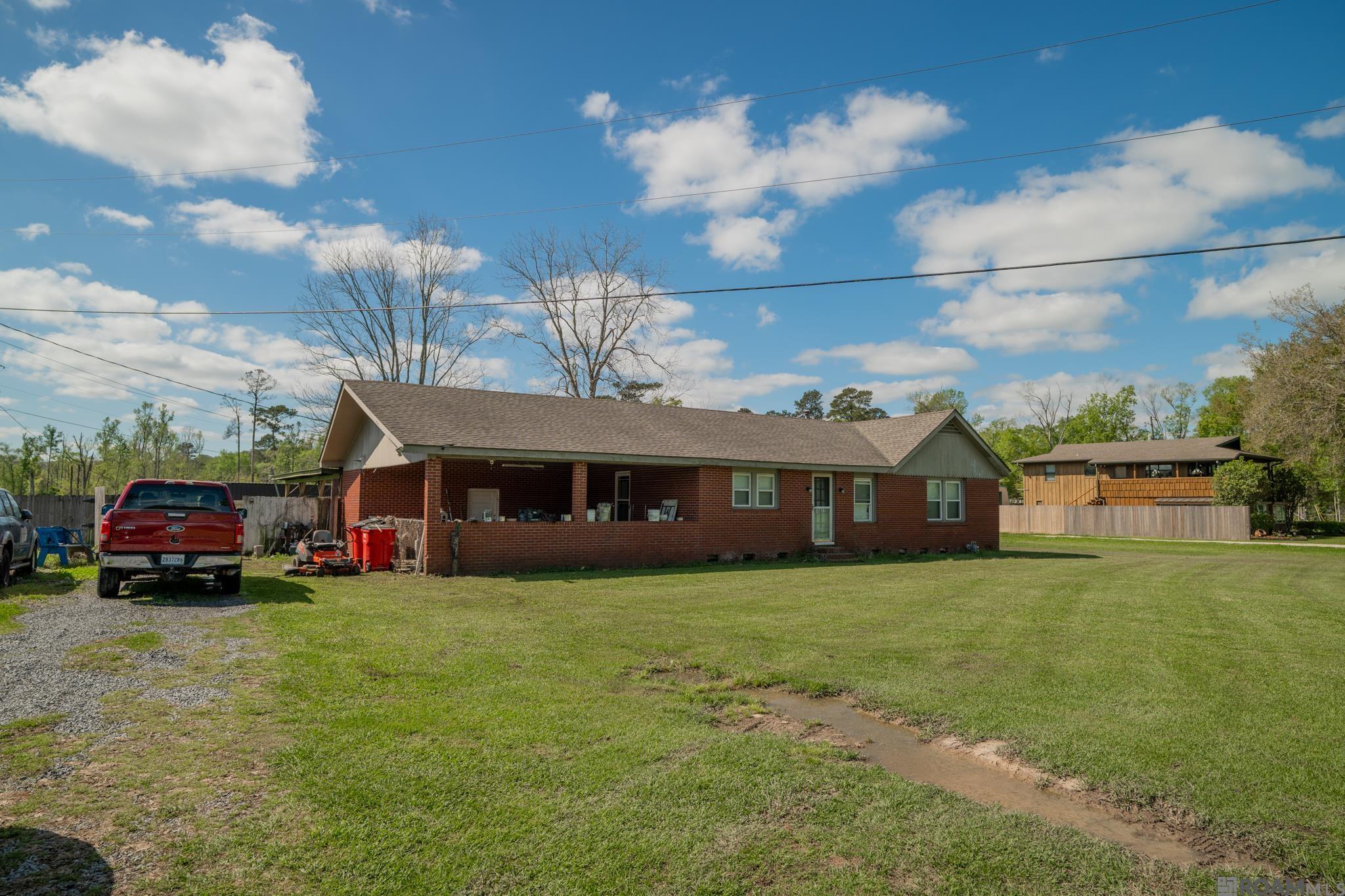 18622 Old Ferry Rd — photo