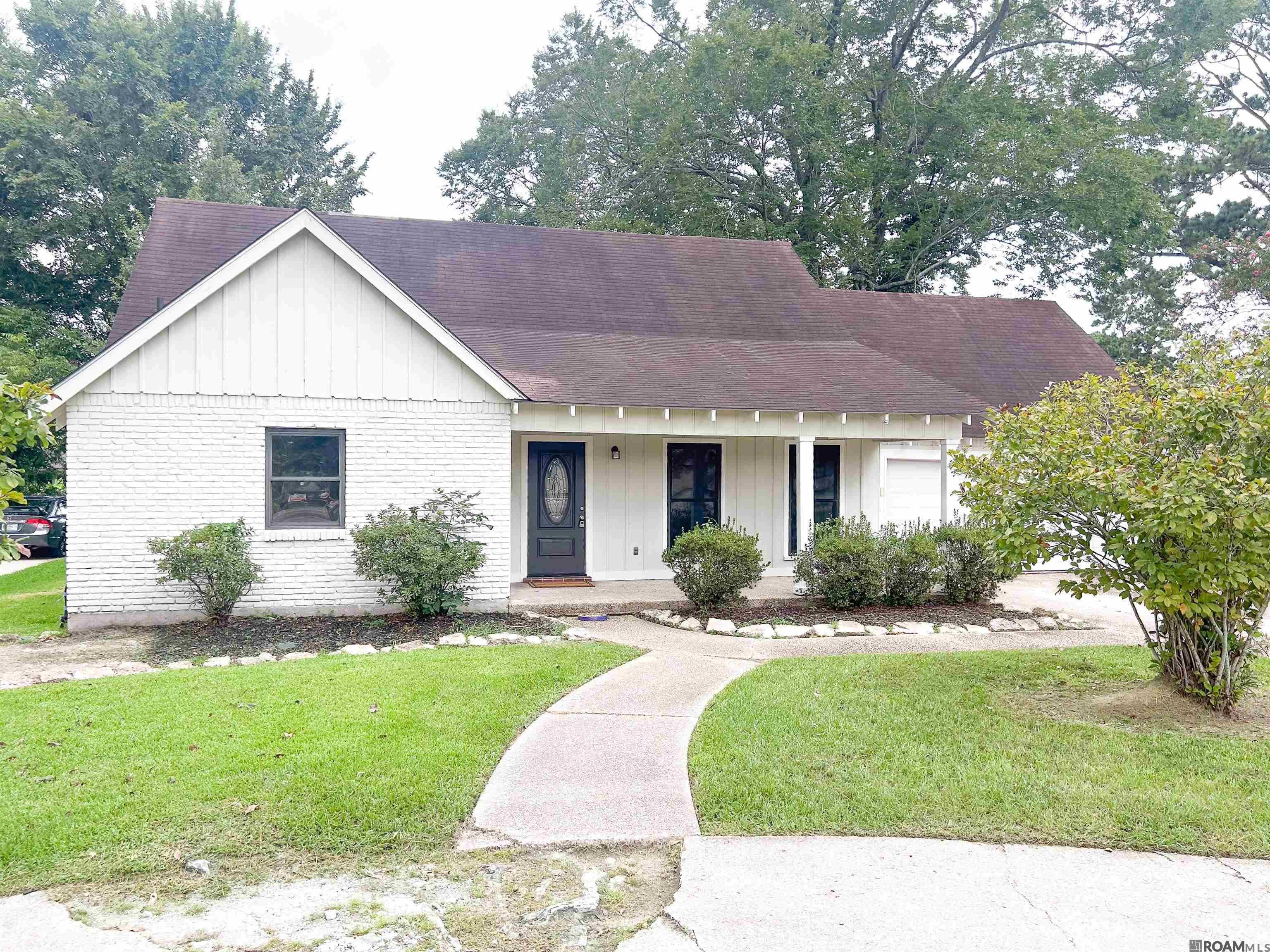 1124 Sharp Rd — photo