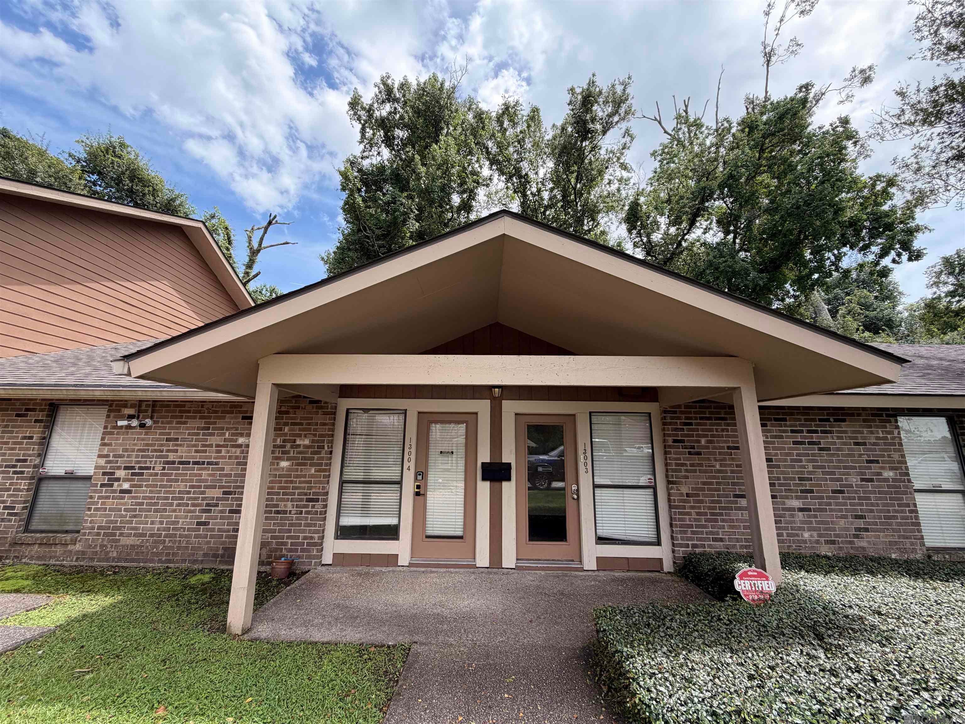 13003 Justice Ave — photo