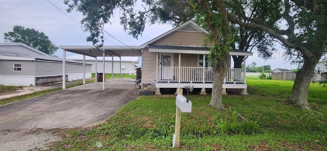117 Ledet Drive — photo