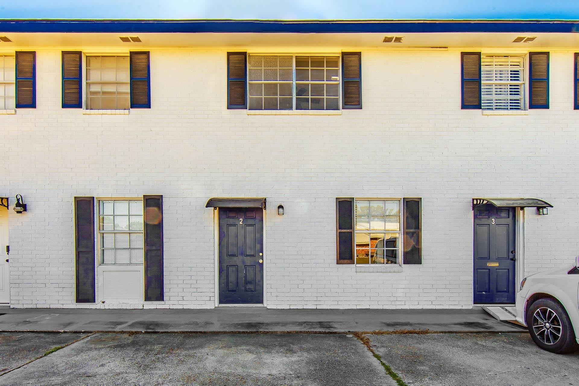2121 Bayou Black Dr #2 — photo