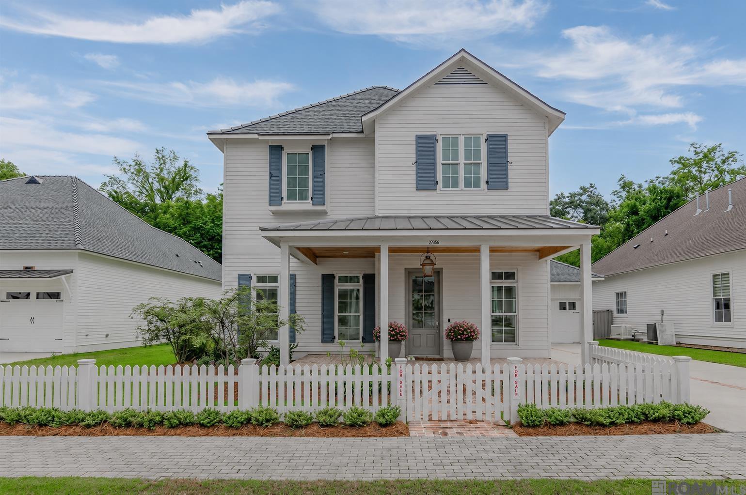 2736 Pointe-marie Dr — photo