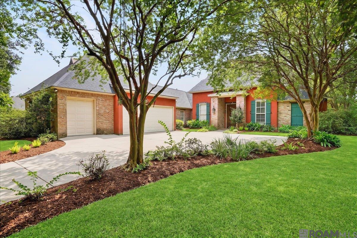 6157 Jonathan Alaric Ave — photo
