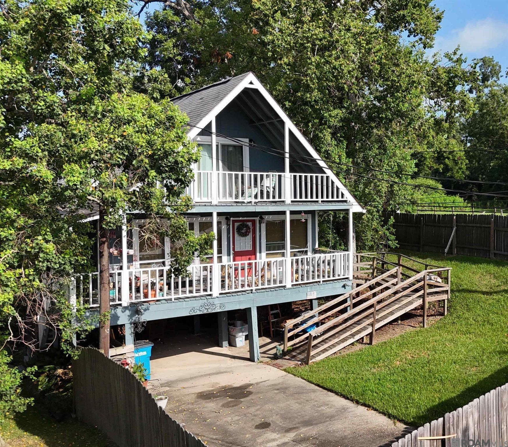 5205 Pecan Point Ln — photo