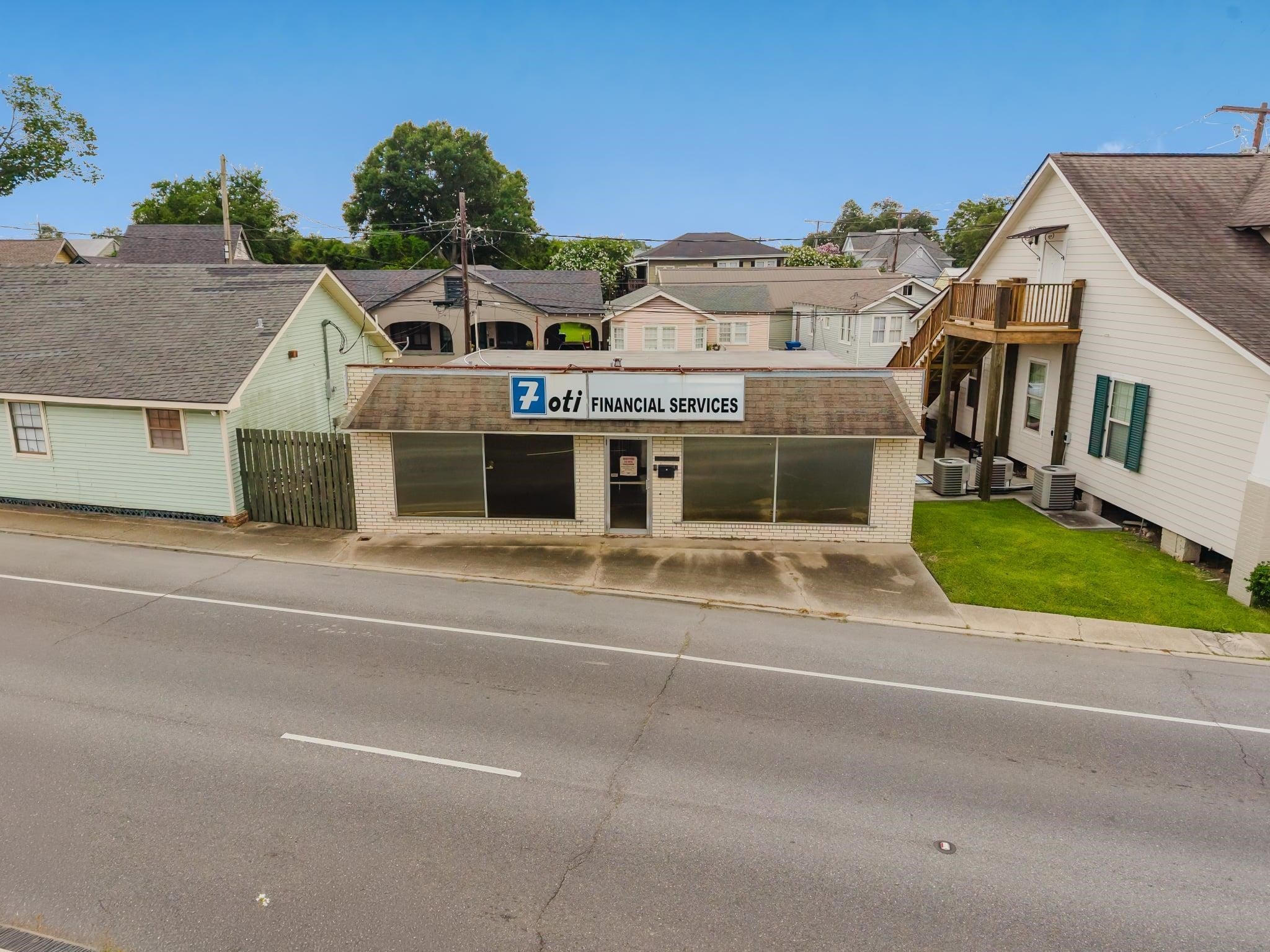 602 Canal Blvd — photo