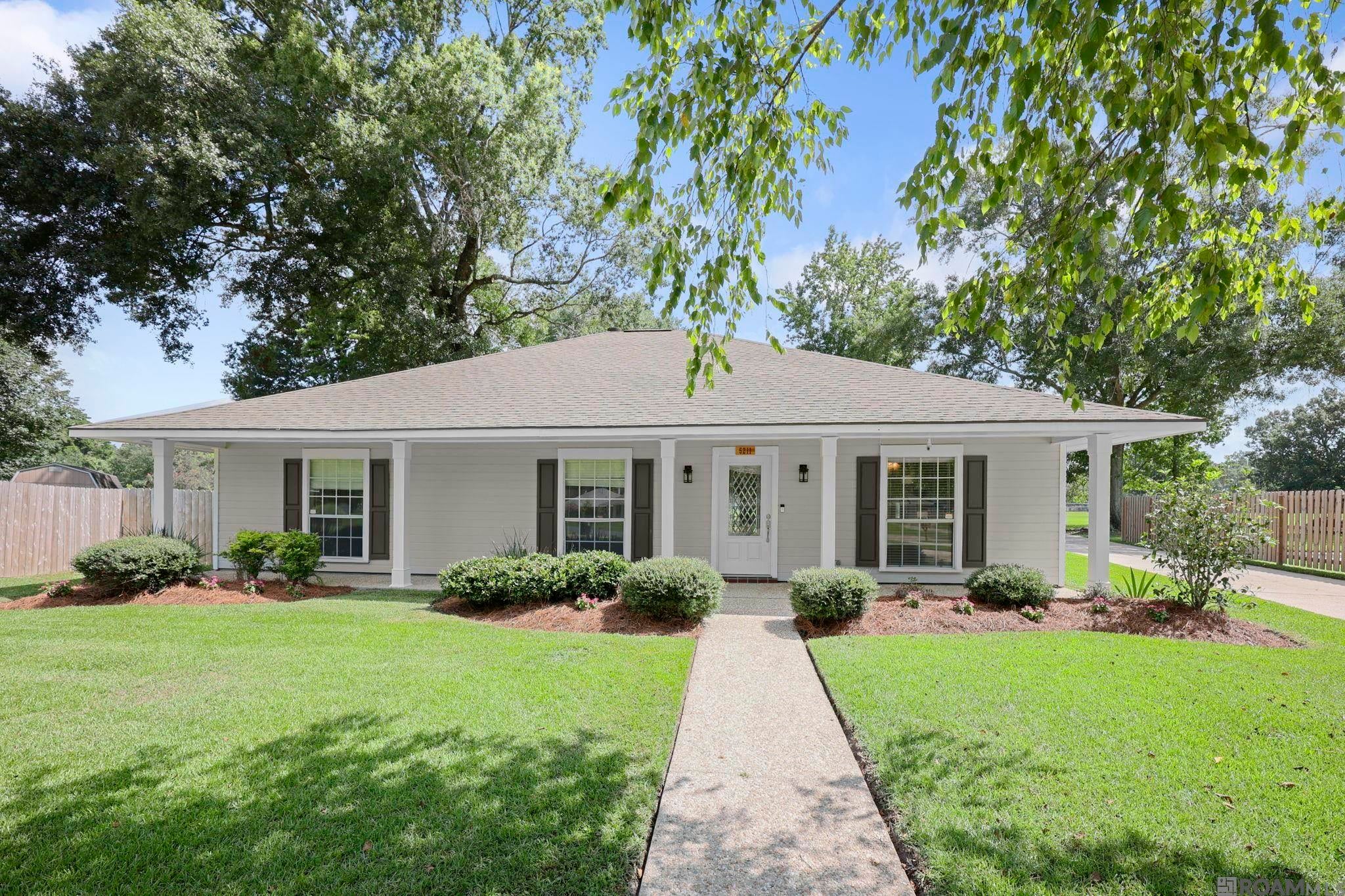 5211 Fort Gregg Dr — photo