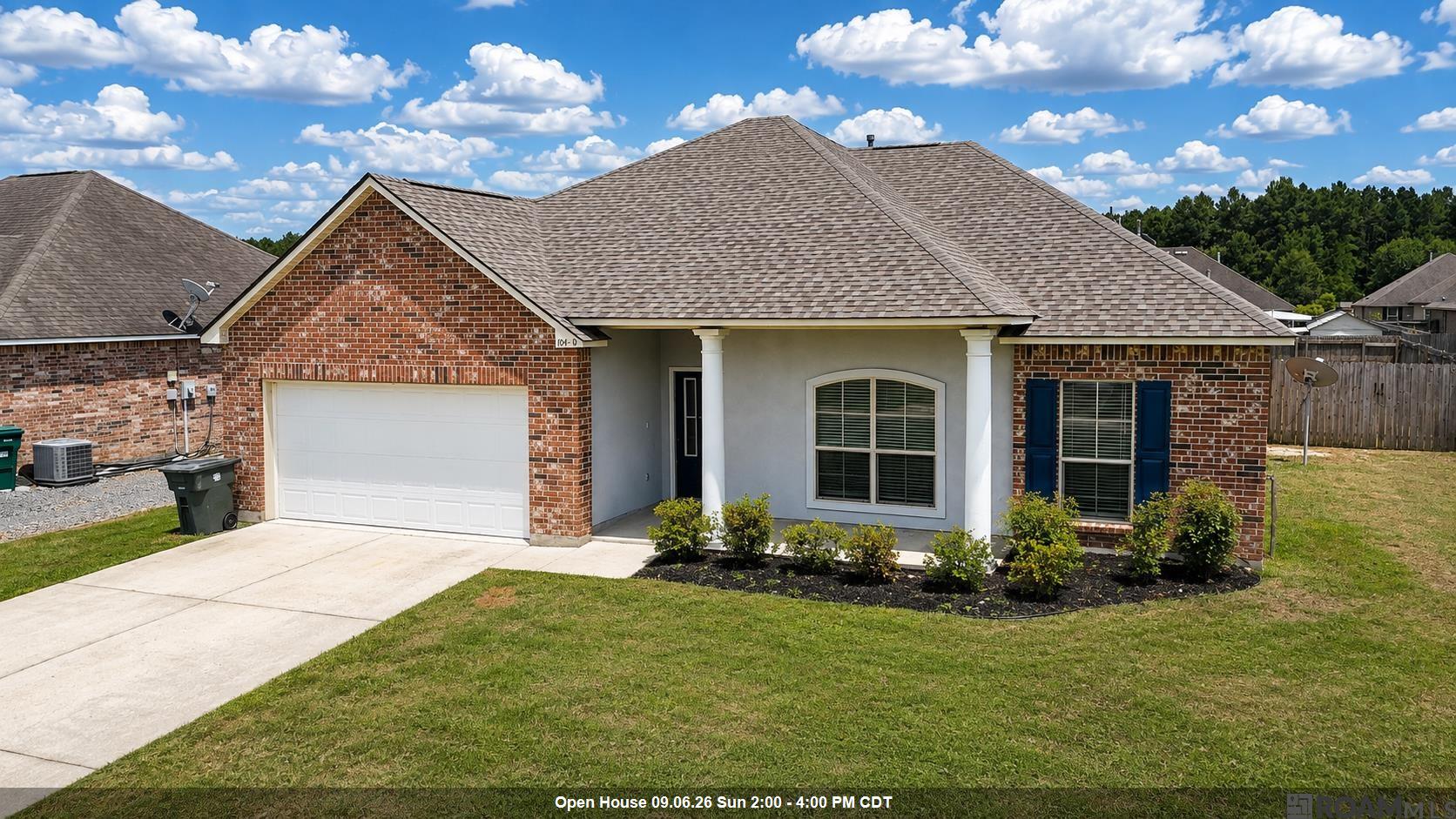 10430 Oakchase Dr — photo