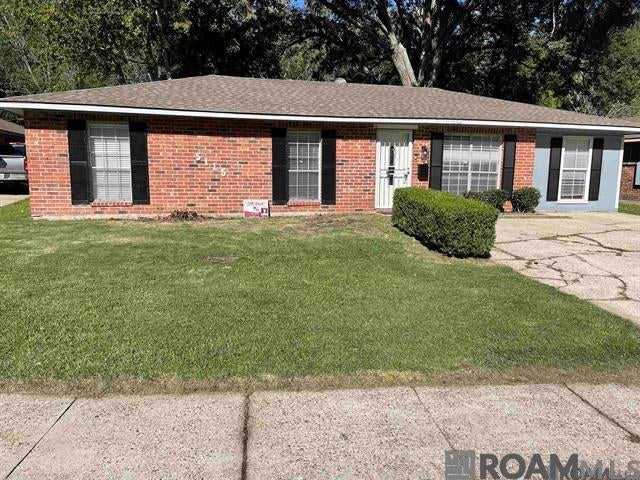 5115 Woodlawn — photo