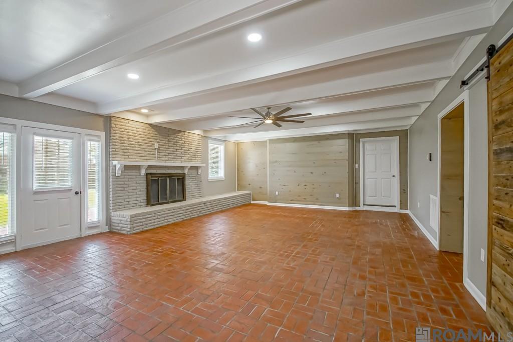3 Lynn Ln — photo