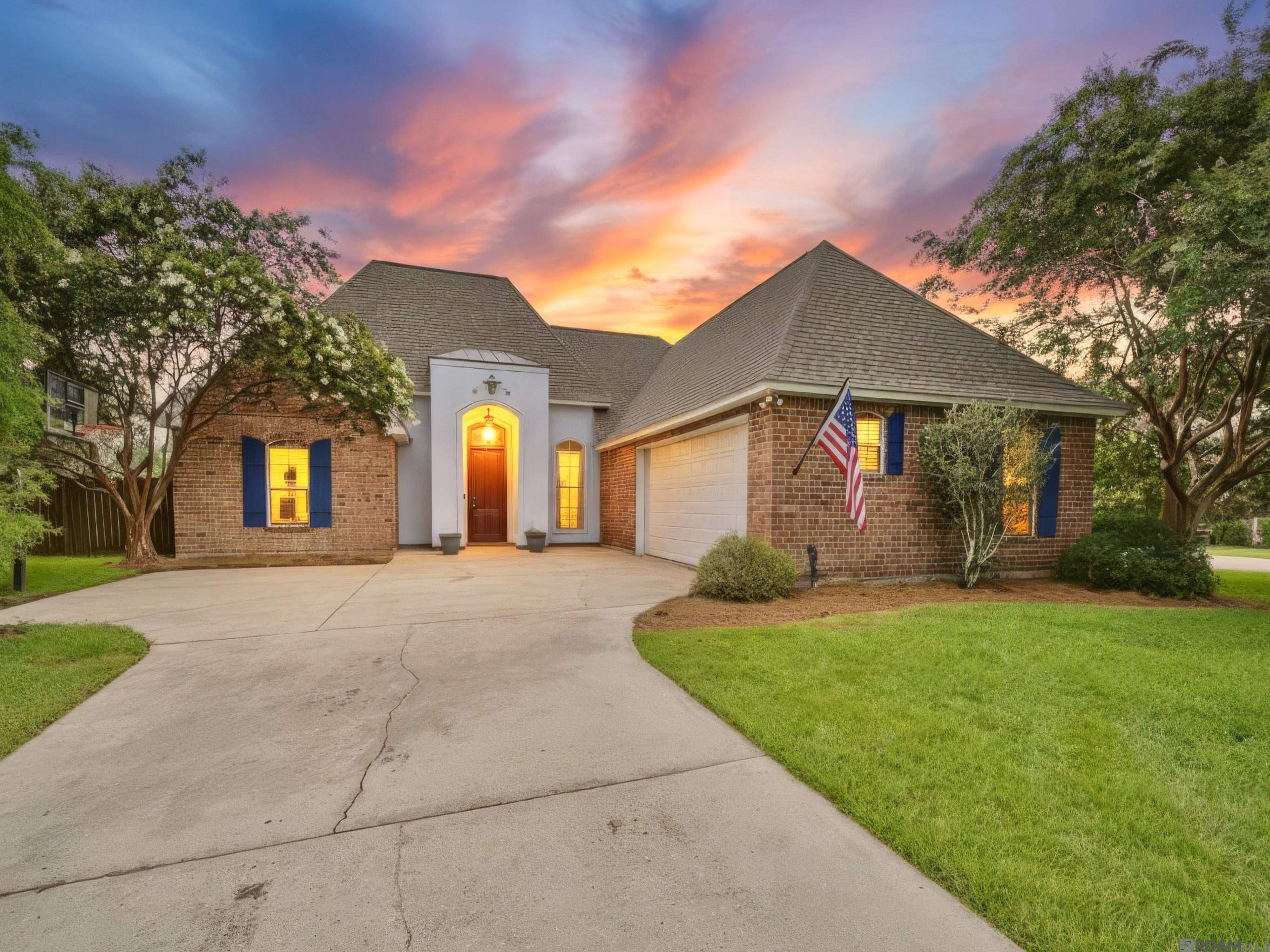 38631 Red Bud Ln — photo
