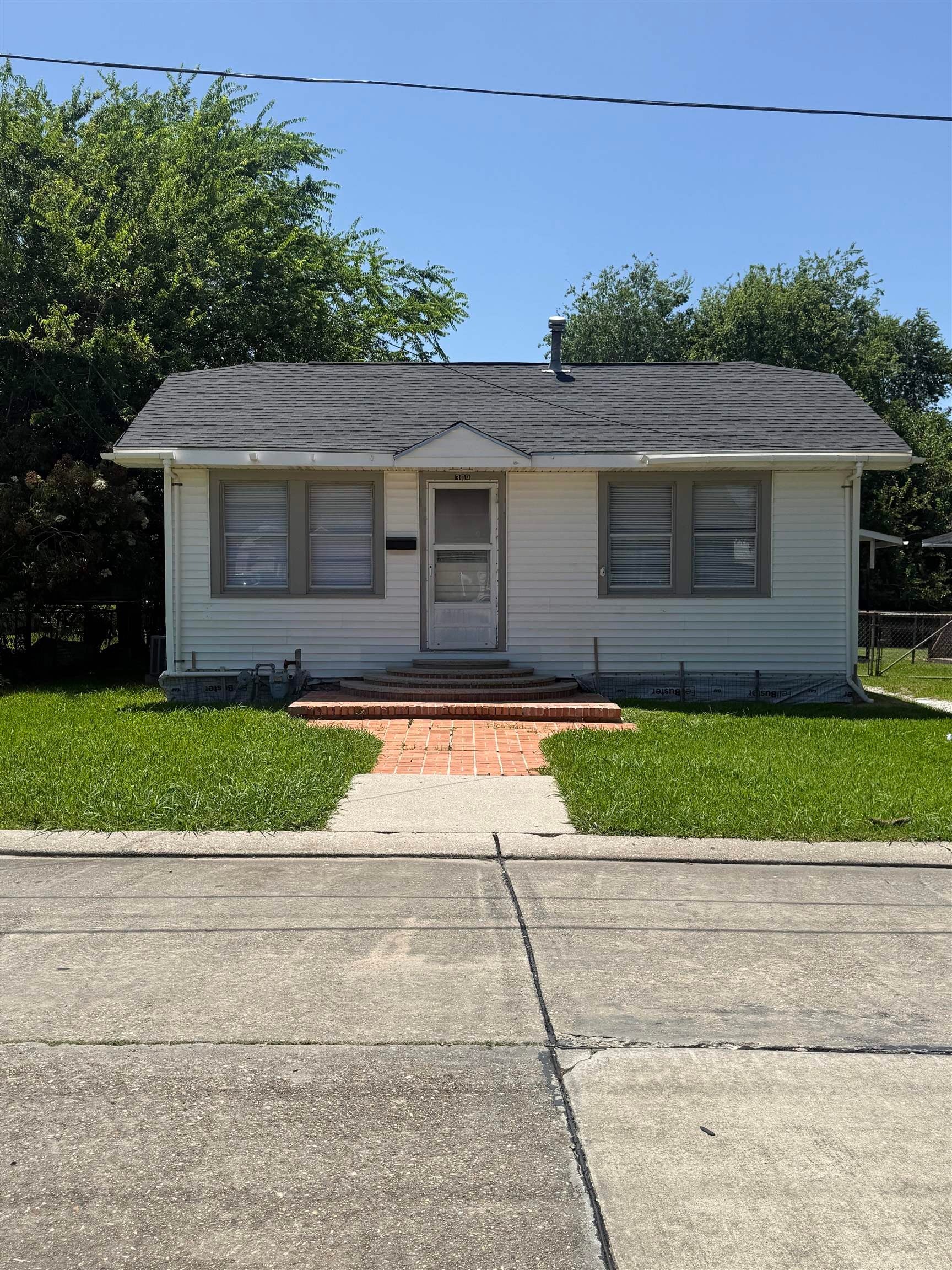 309 Garnet Street — photo