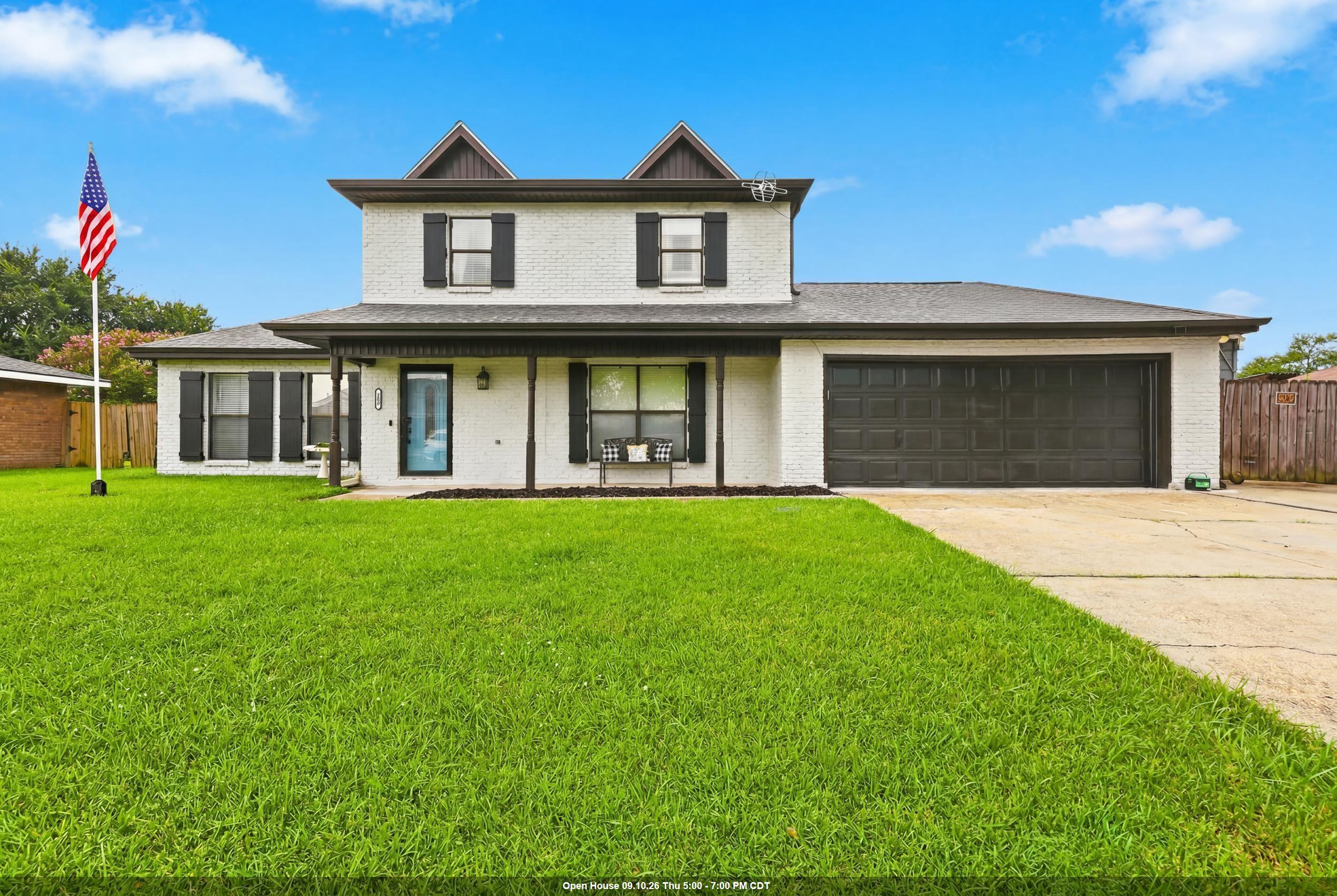 204 Midland Dr — photo