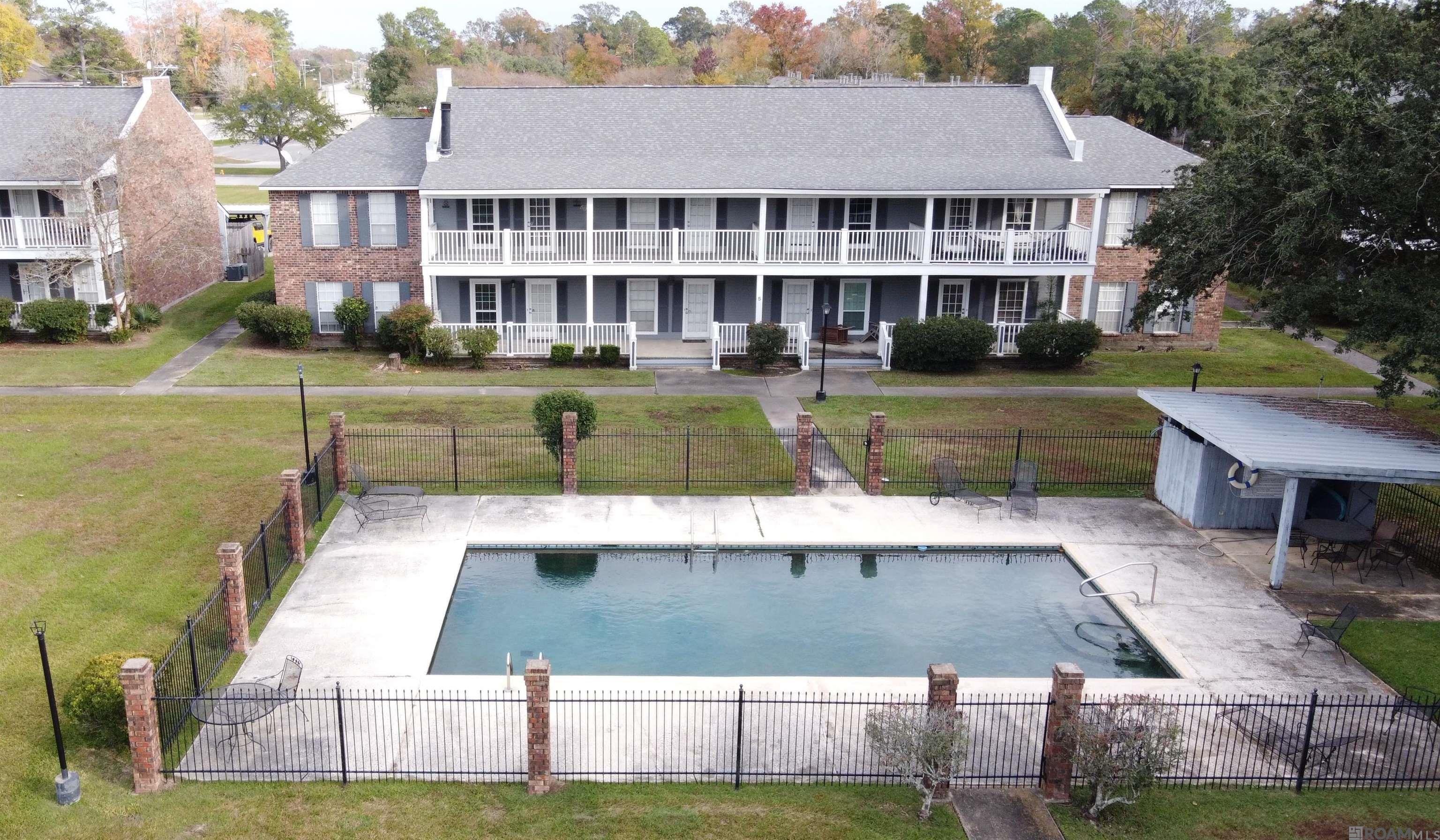 12426 S Harrells Ferry Road #5B, Baton Rouge, LA 70816 — photo 2