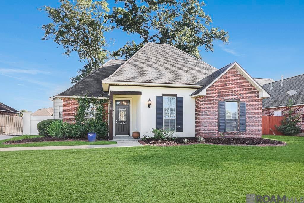 9089 Willow Point Dr — photo