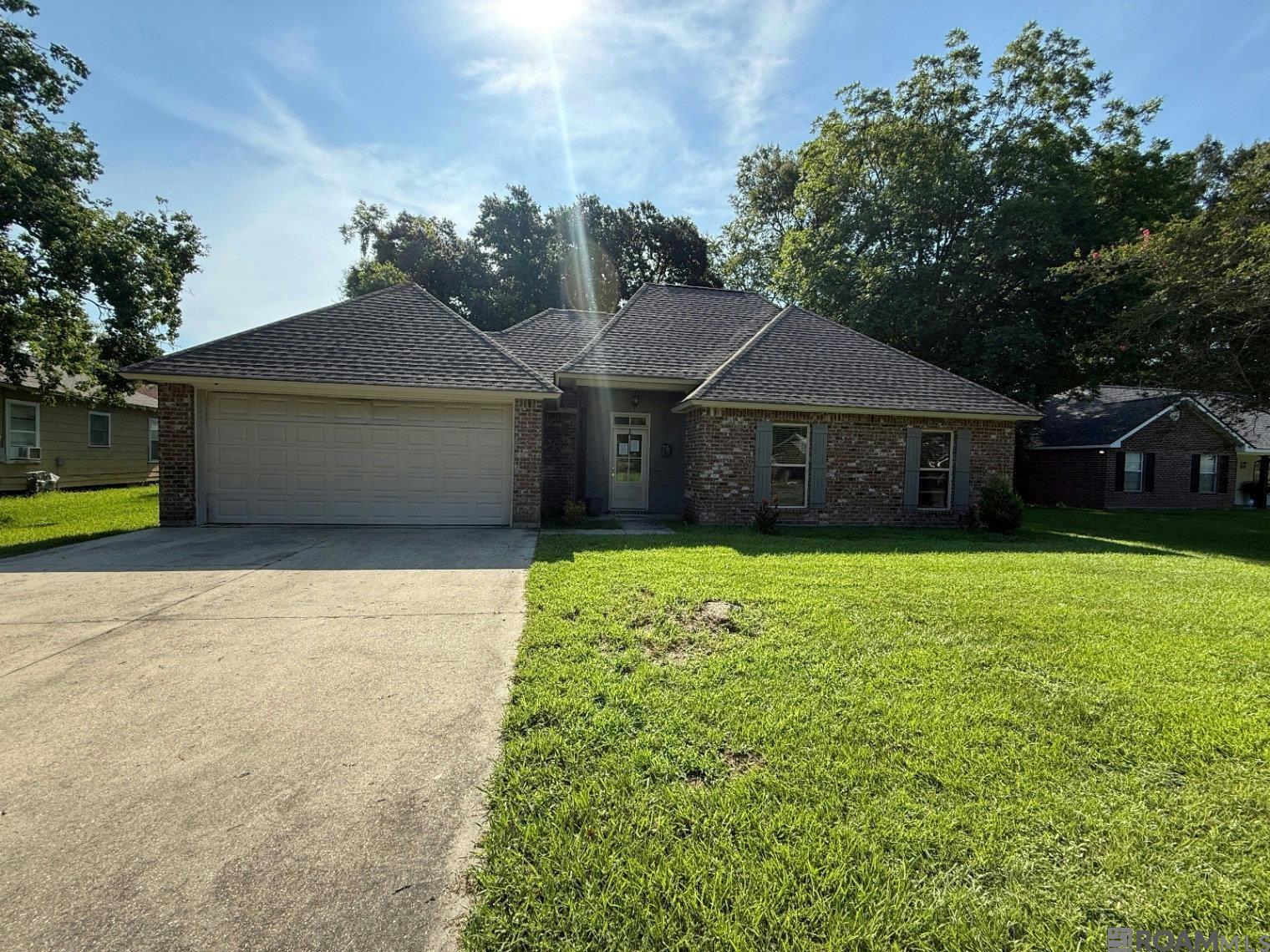 4162 Pasadena Dr — photo