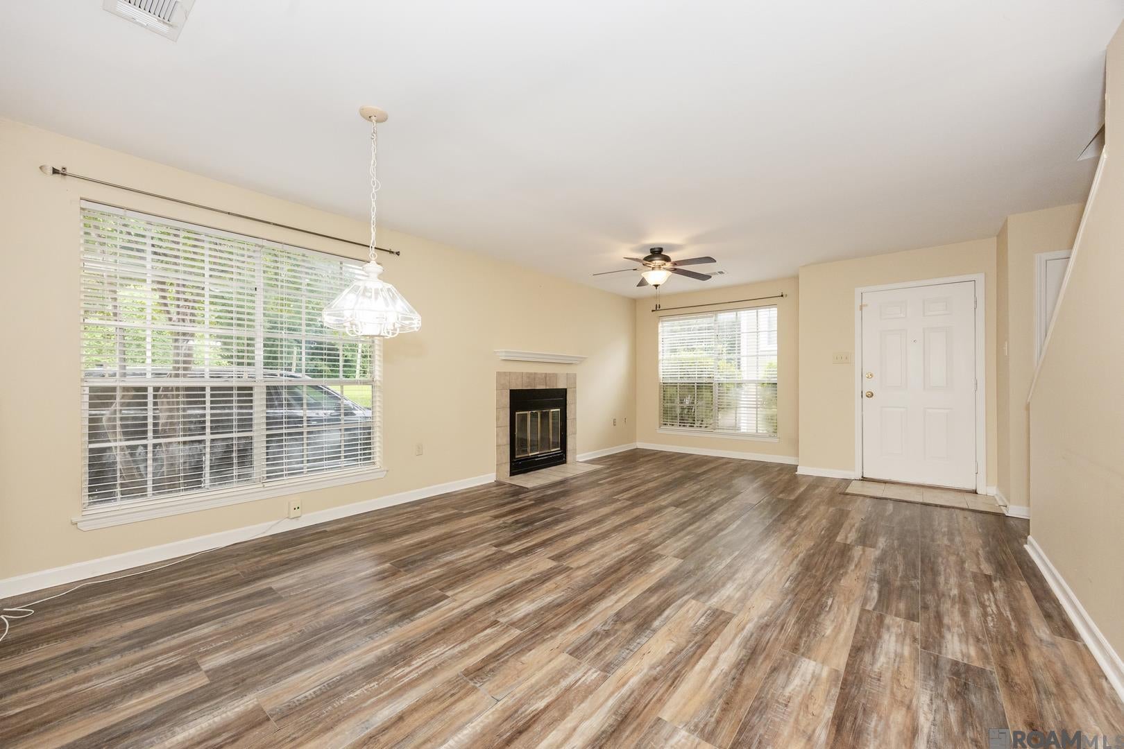 13 Colleen Ct #13 — photo