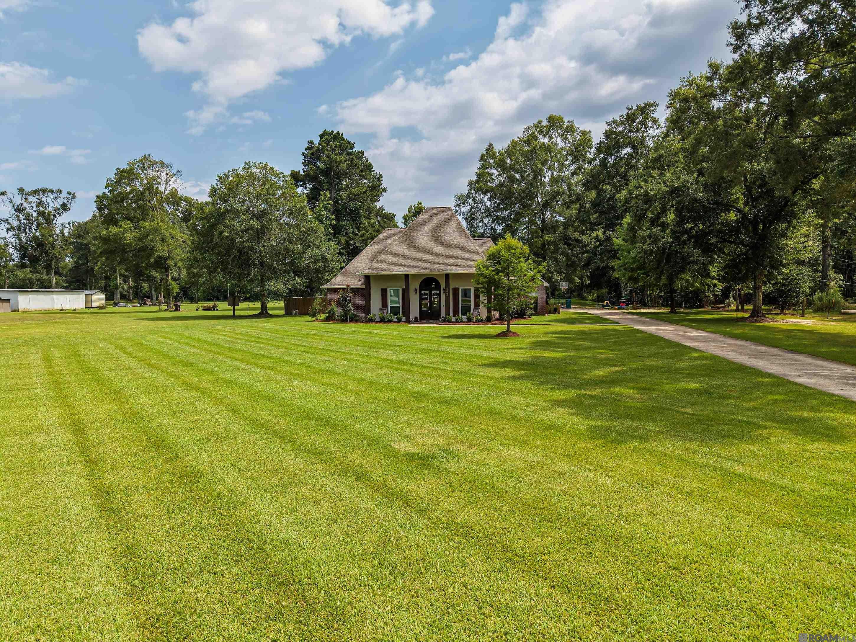 12060 Clanton Dr — photo