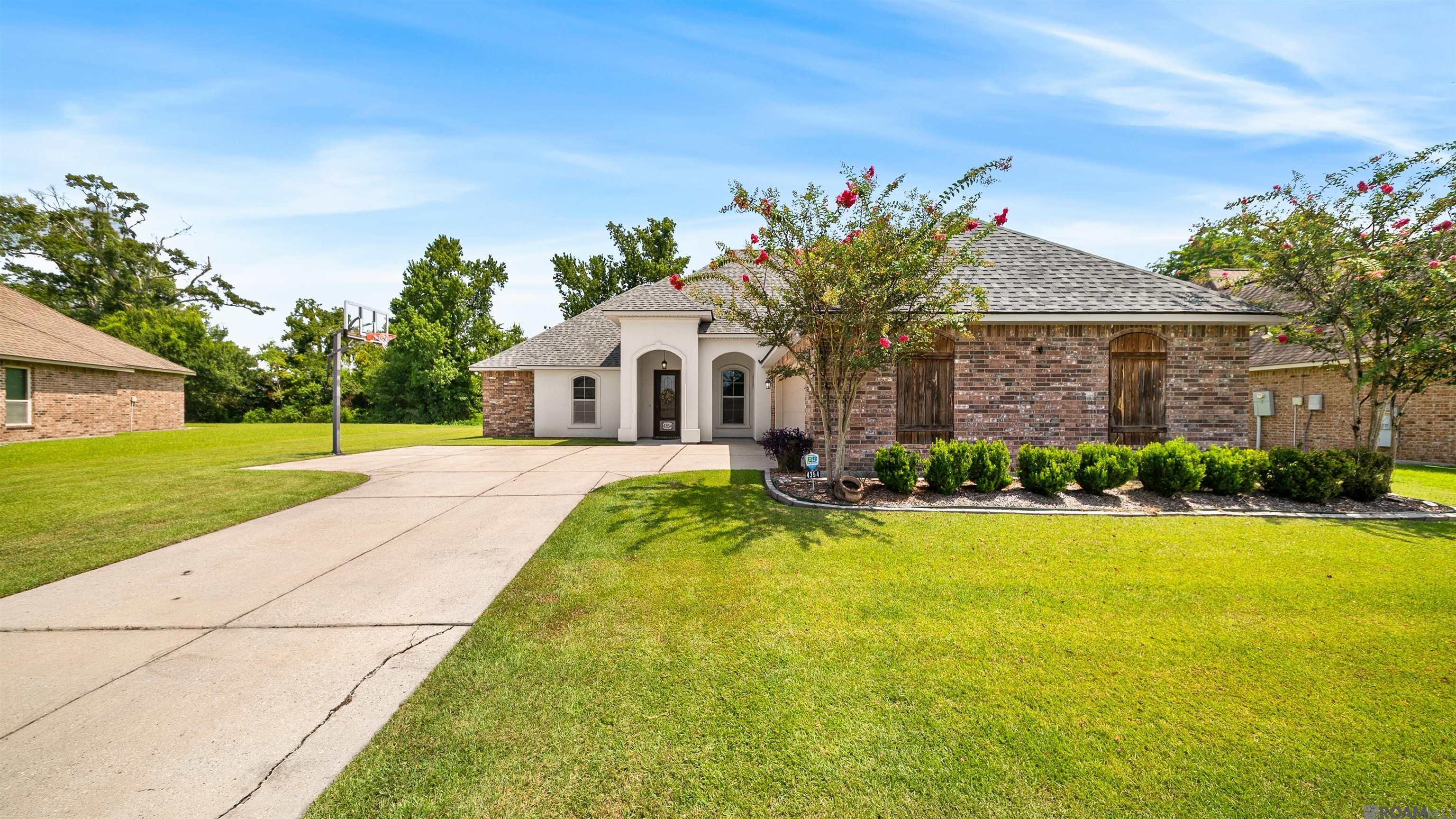 4354 Union Dr — photo