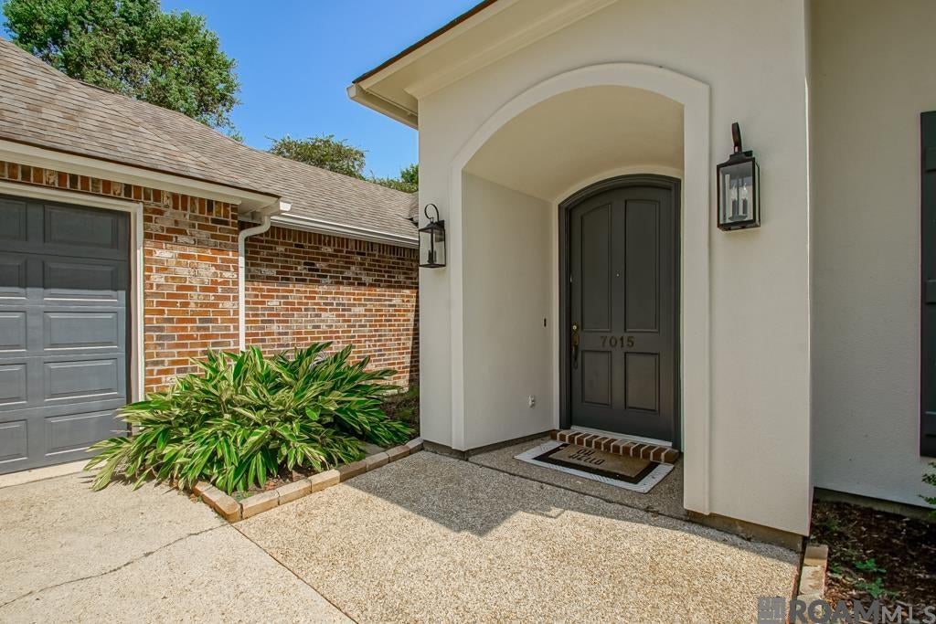7015 Rose Hill Dr — photo