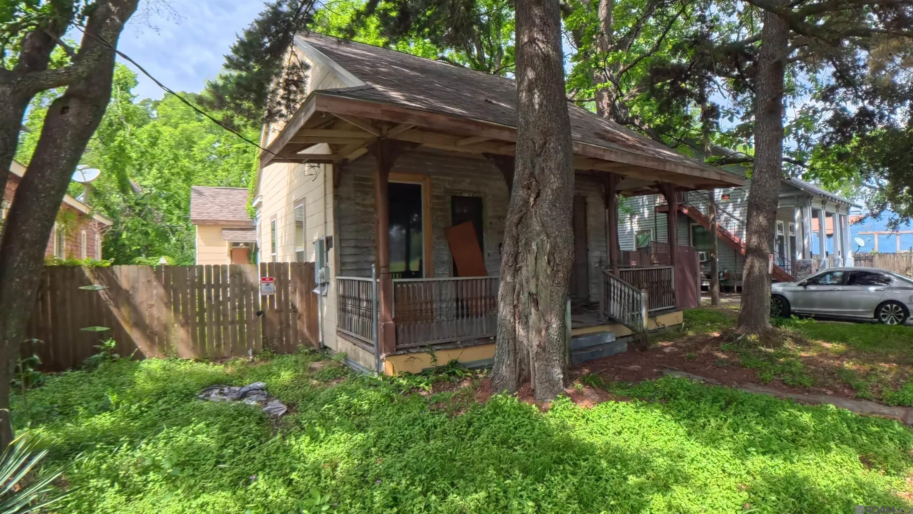 1029 Charles T Smith Drive — photo