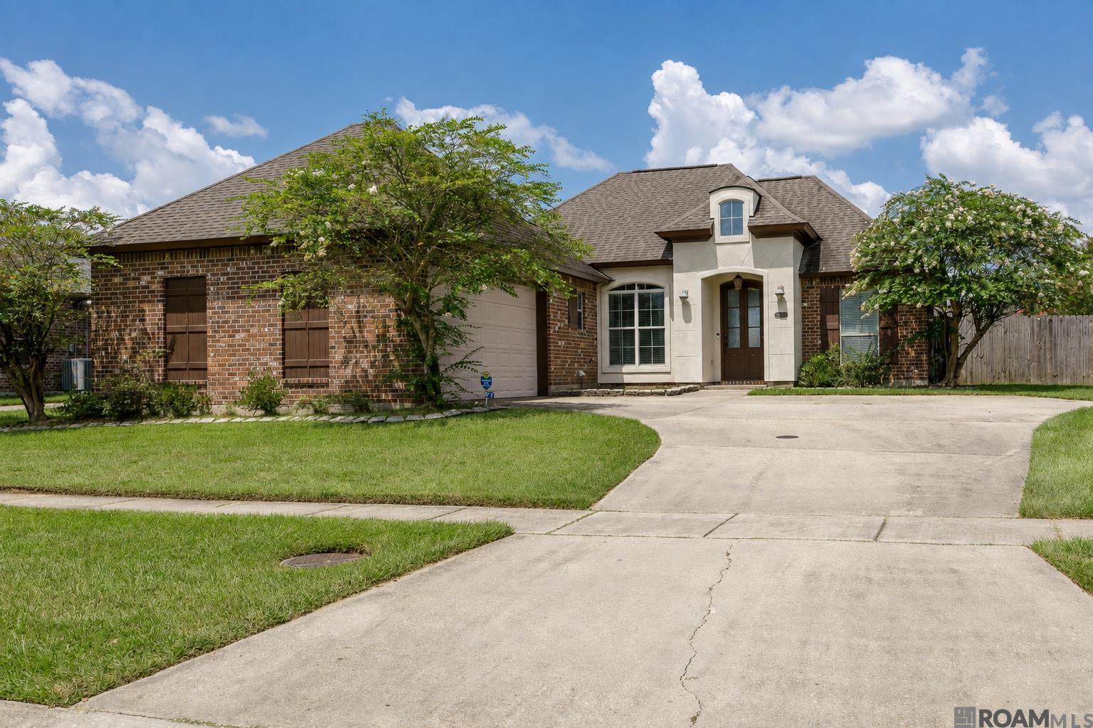 6177 Deanne Marie Dr — photo
