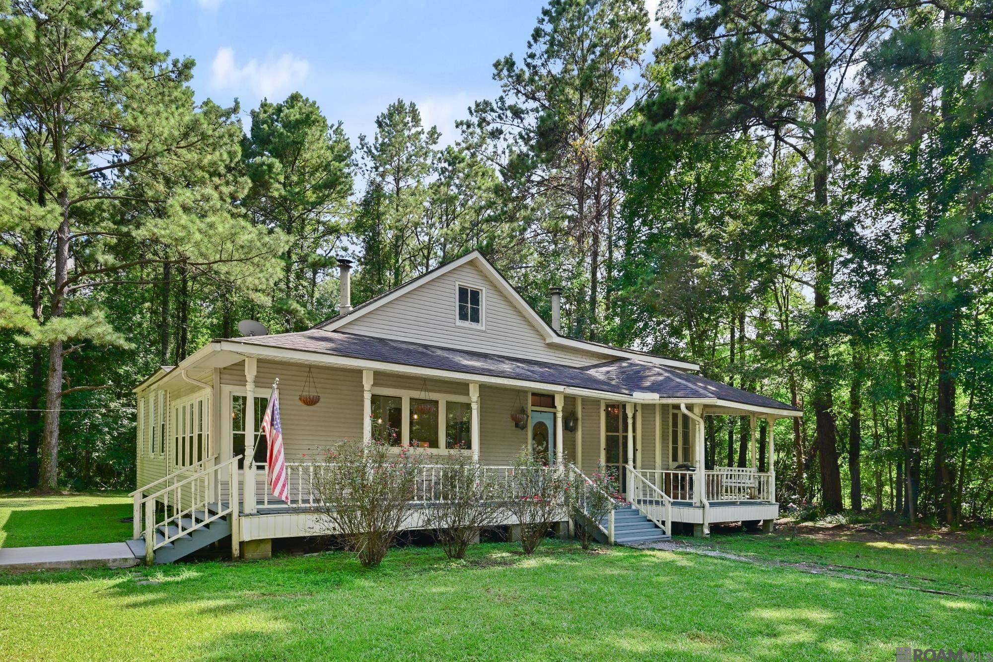 11189 Old Laurel Hill Rd — photo