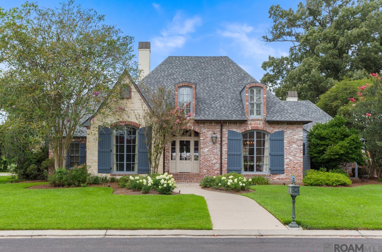 1701 Louray Dr — photo