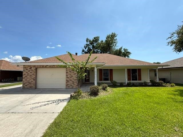 108 Maria Circle — photo