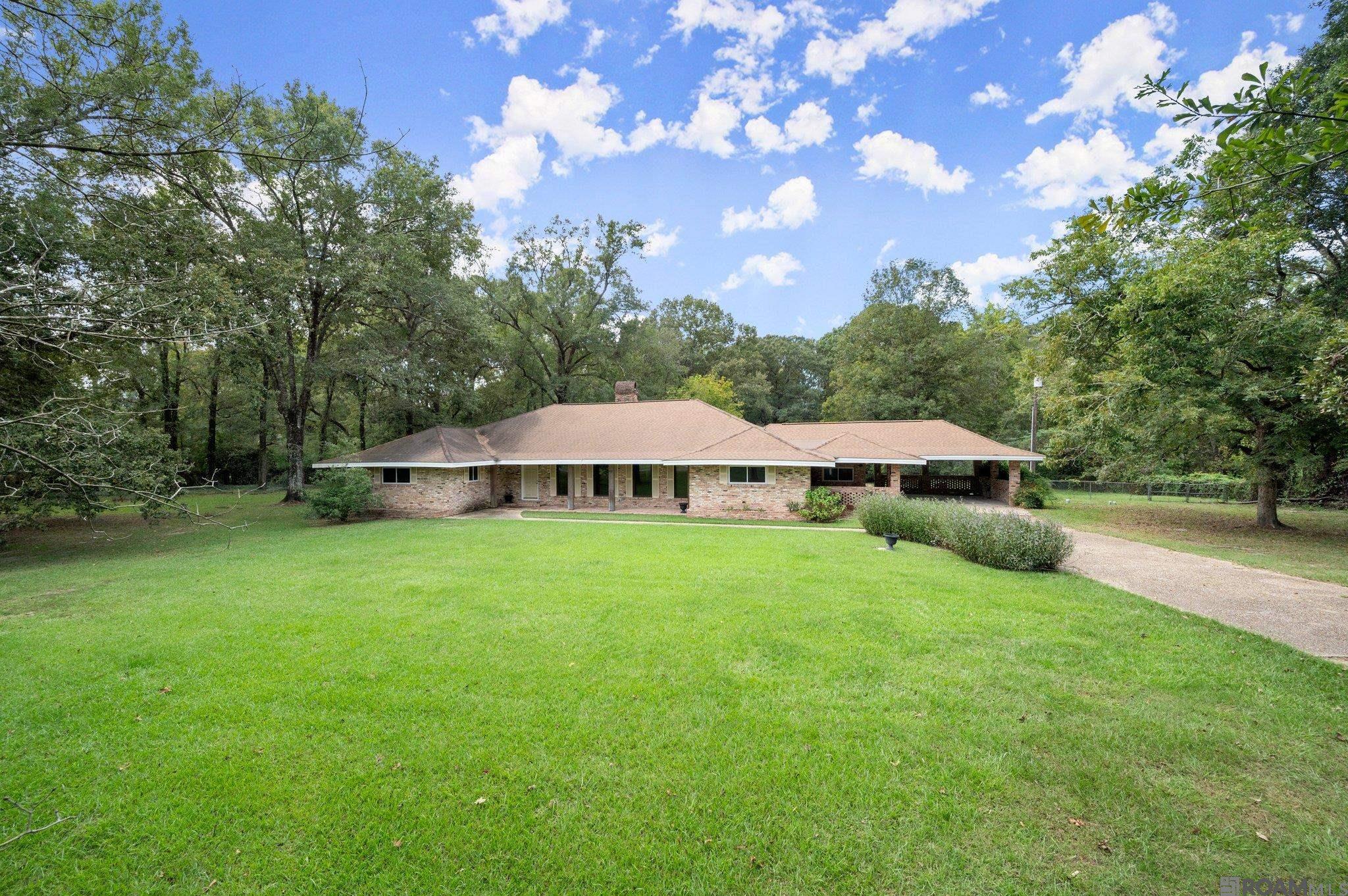 12024 Lovett Rd — photo