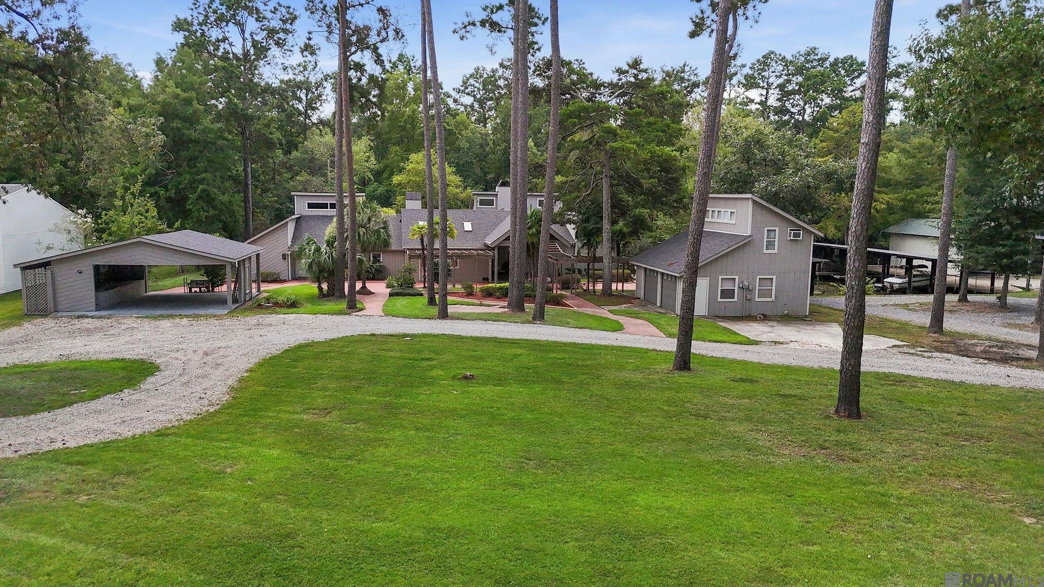 31582 River Pines Dr — photo