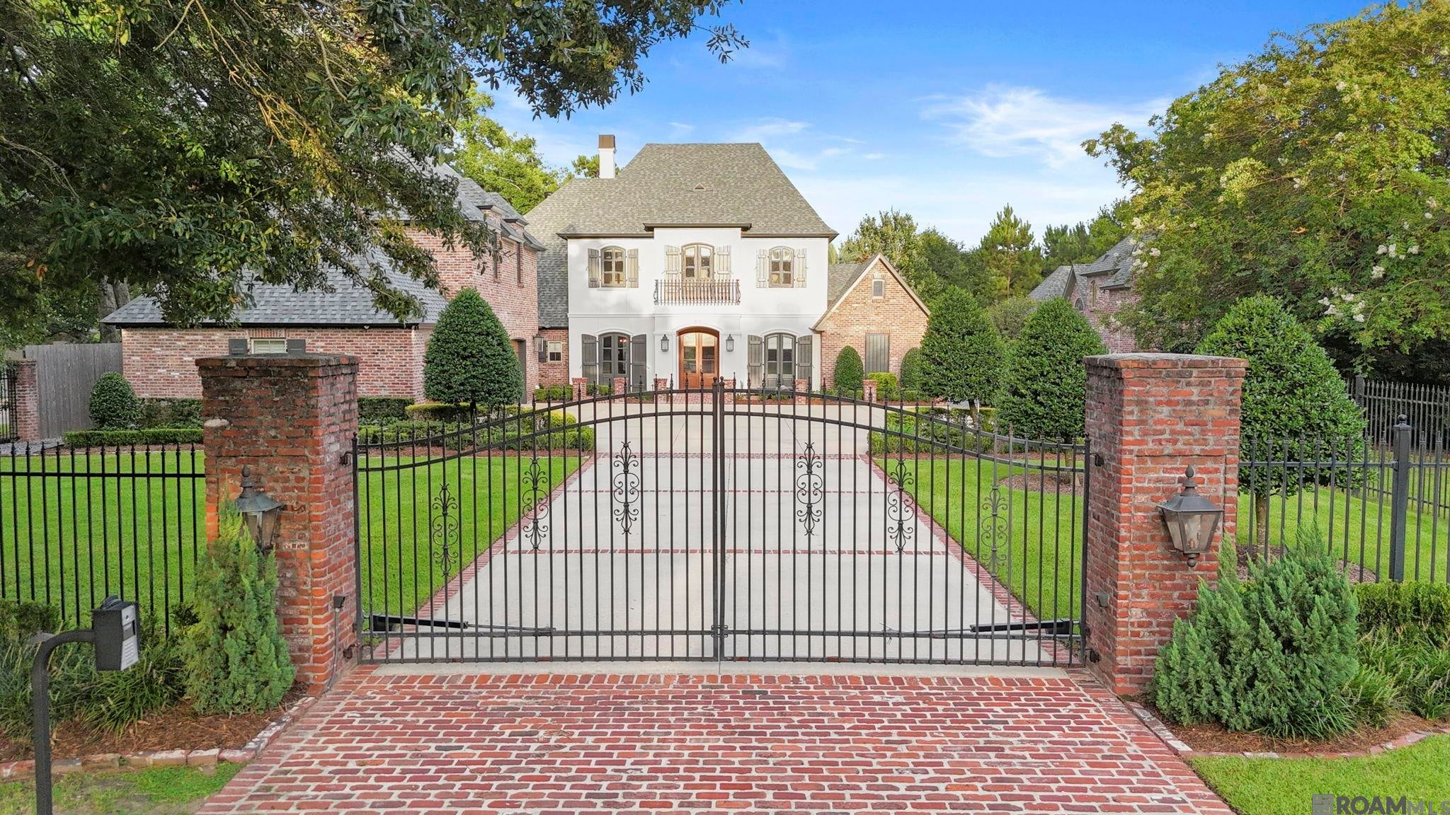 4505 Bluebonnet Rd — photo