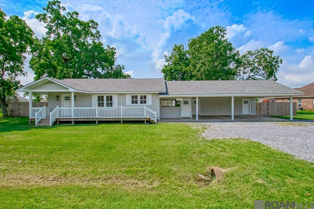 40035 Cornerview Rd — photo