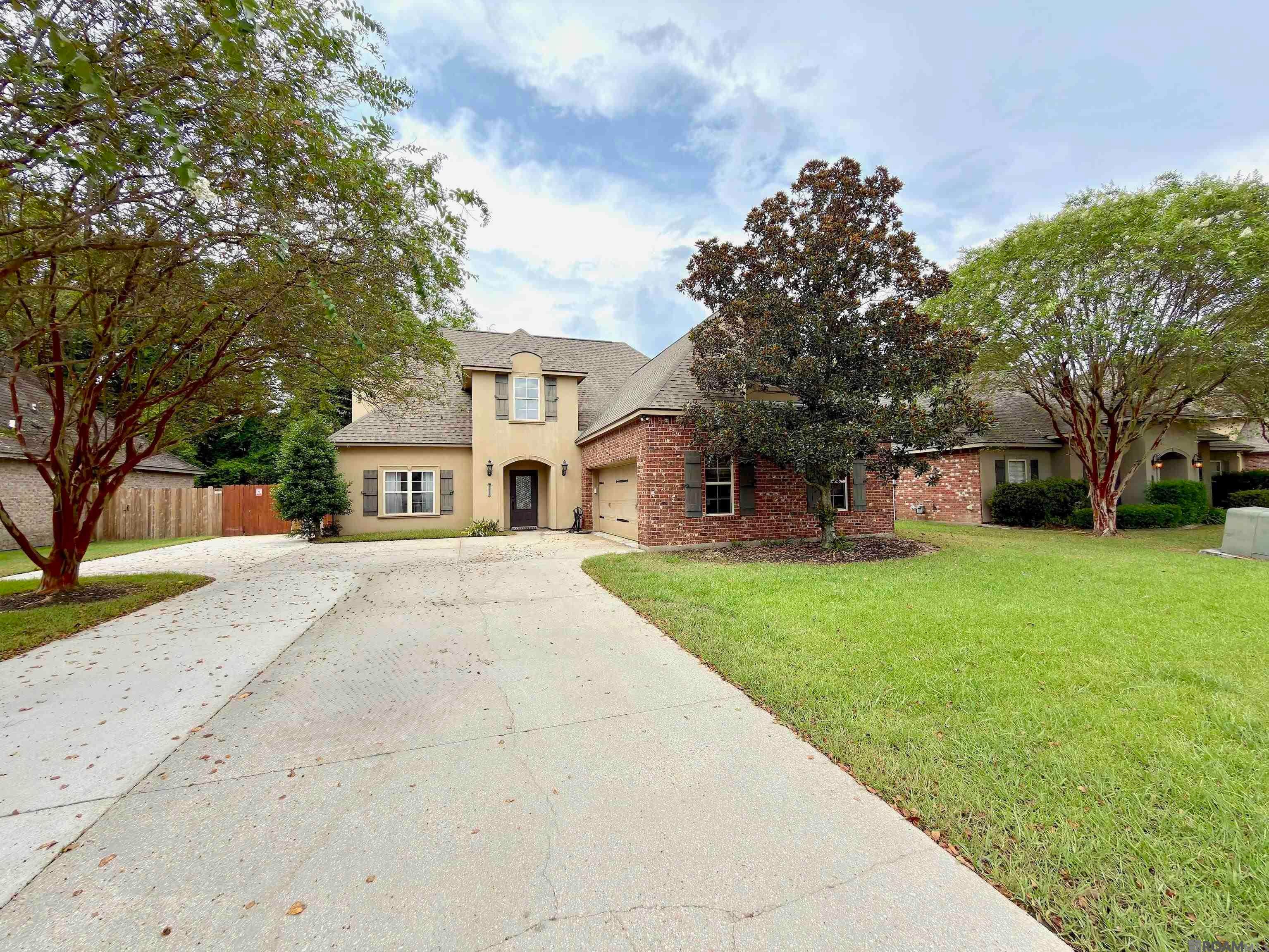 12249 Canterbury Park Dr — photo