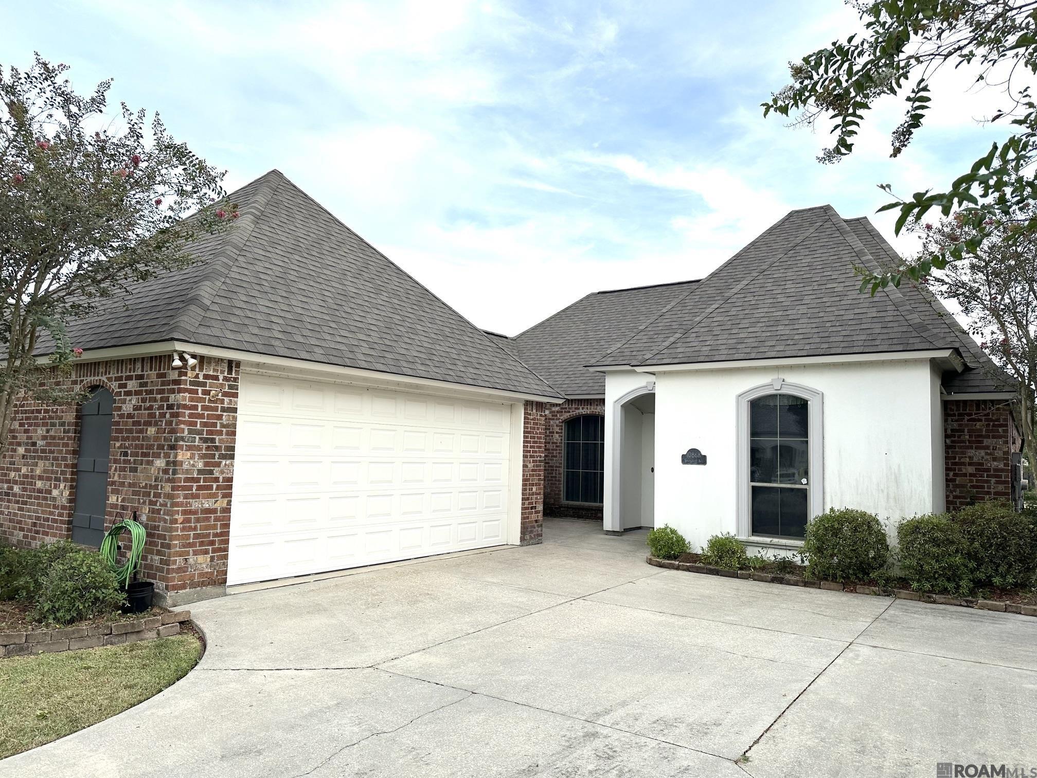 10868 Springtree Avenue, Baton Rouge, LA 70810