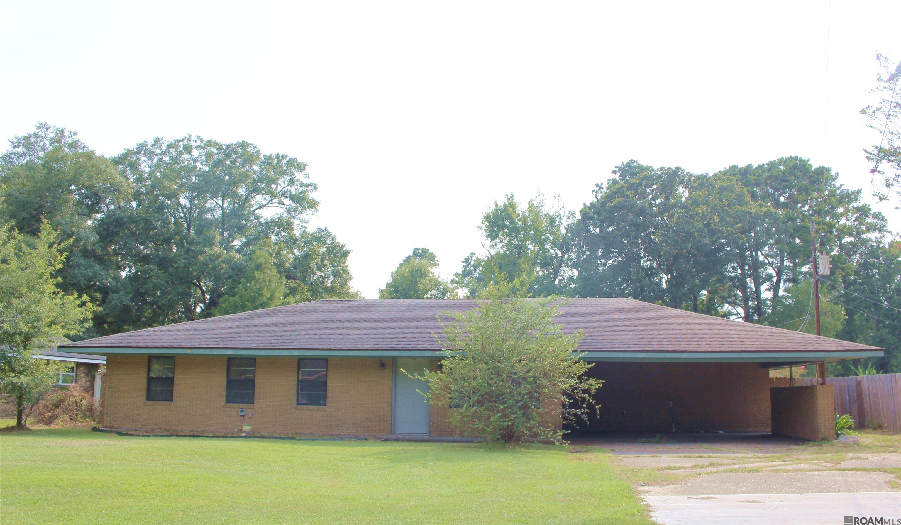 5755 Mapleton Dr — photo