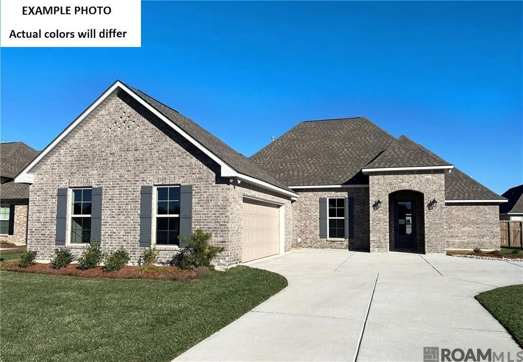 8865 Lyndanne Drive — photo